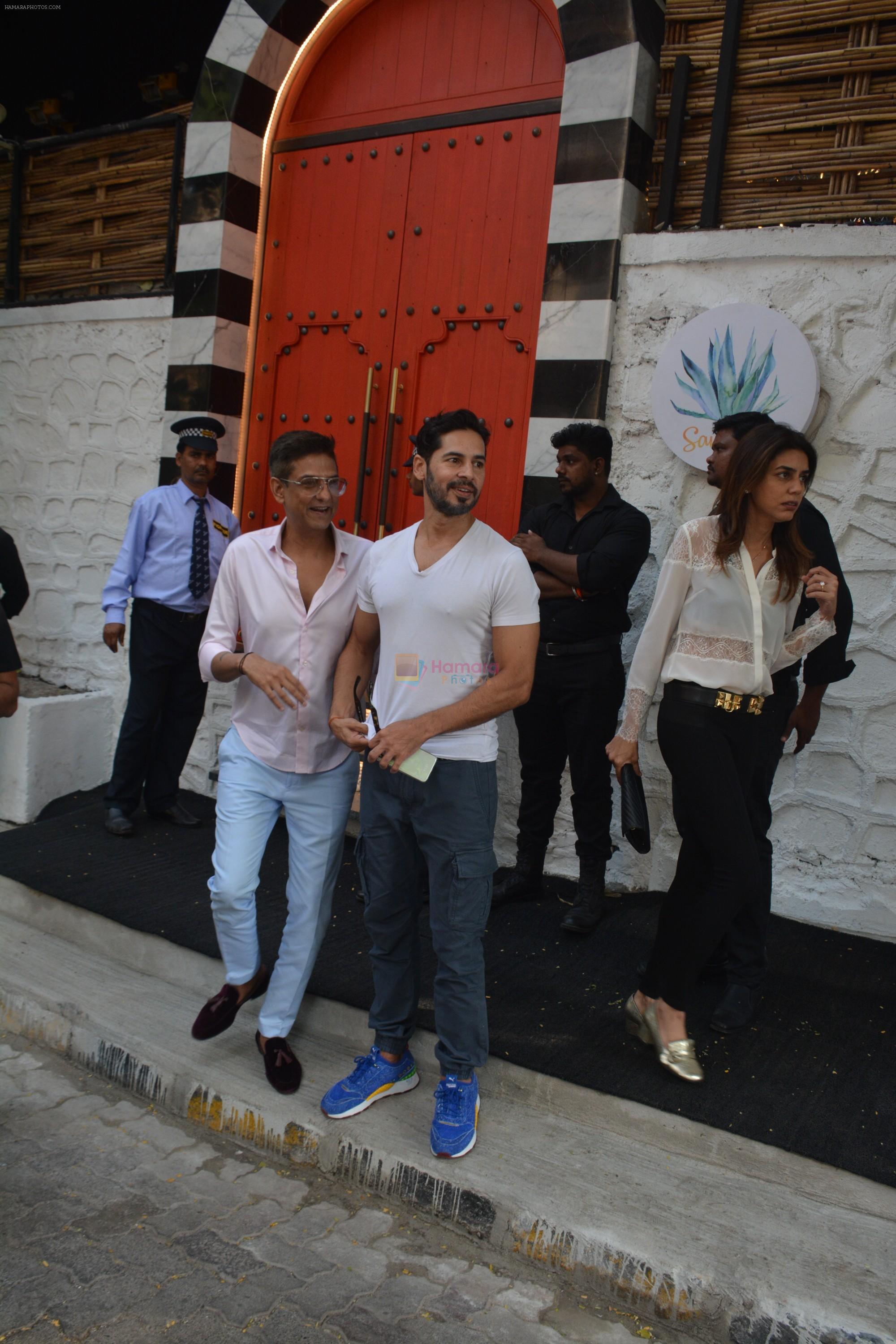 Dino Morea spotted at Sanchos in bandra on 18th Nov 2018