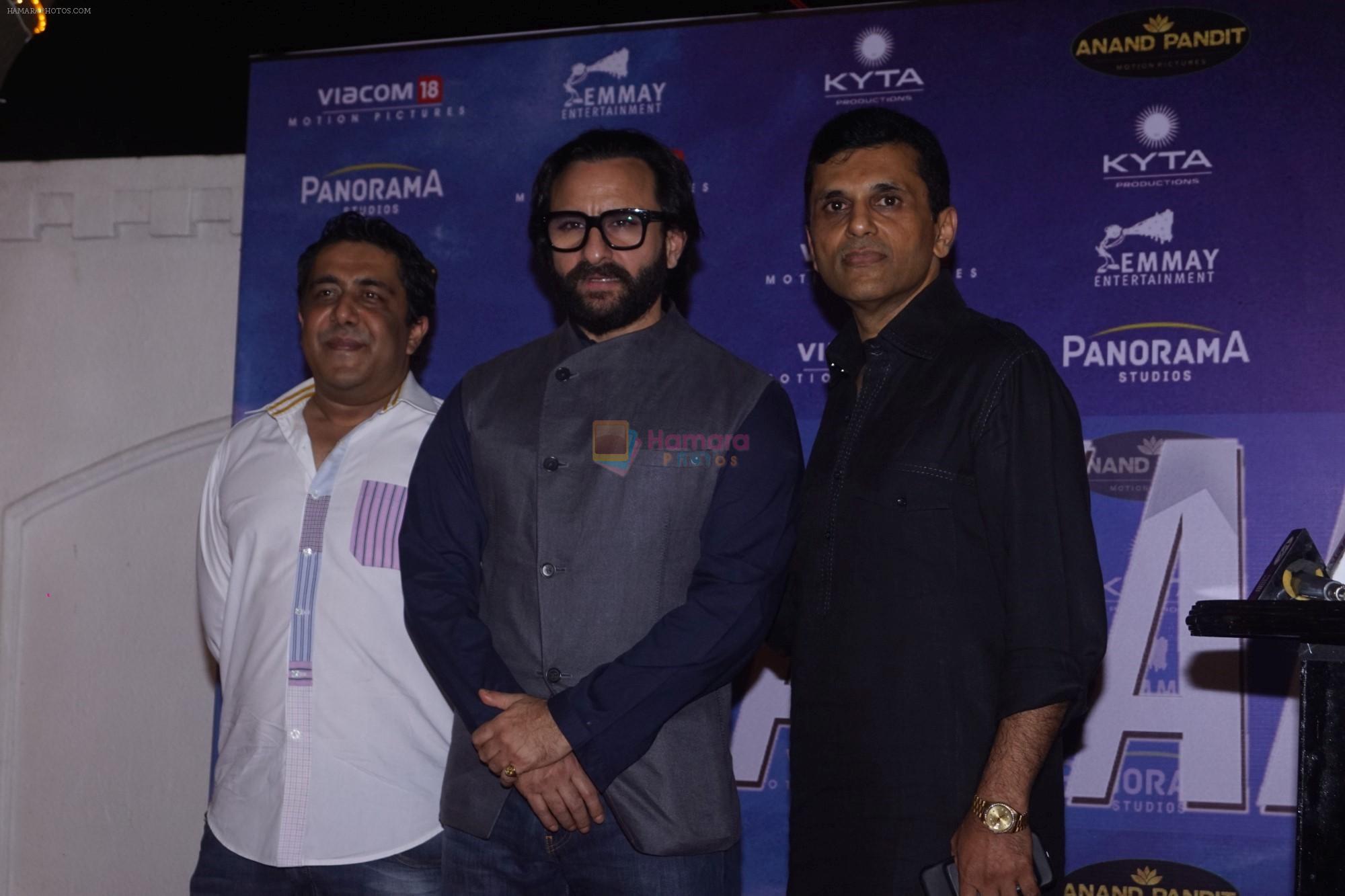 Saif Ali Khan, Gauravv K. Chawla,Anand Pandit  at Anand pandit Hosted Success Party of Hindi Film Baazaar on 21st Nov 2018
