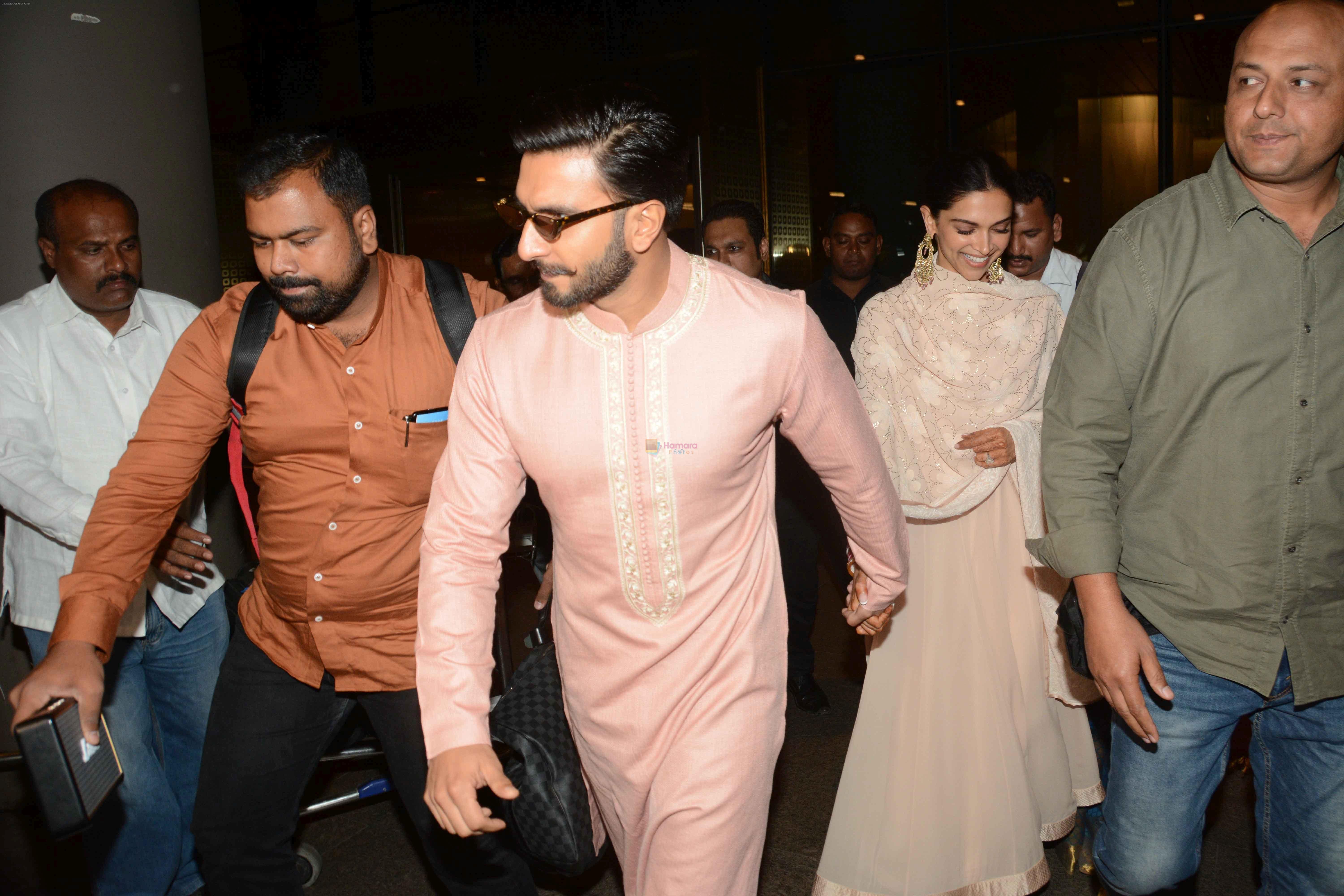 Ranveer Singh with his wife Deepika Padukone was spotted at International Airport, Andheri in Mumbai on 22nd Nov 2018