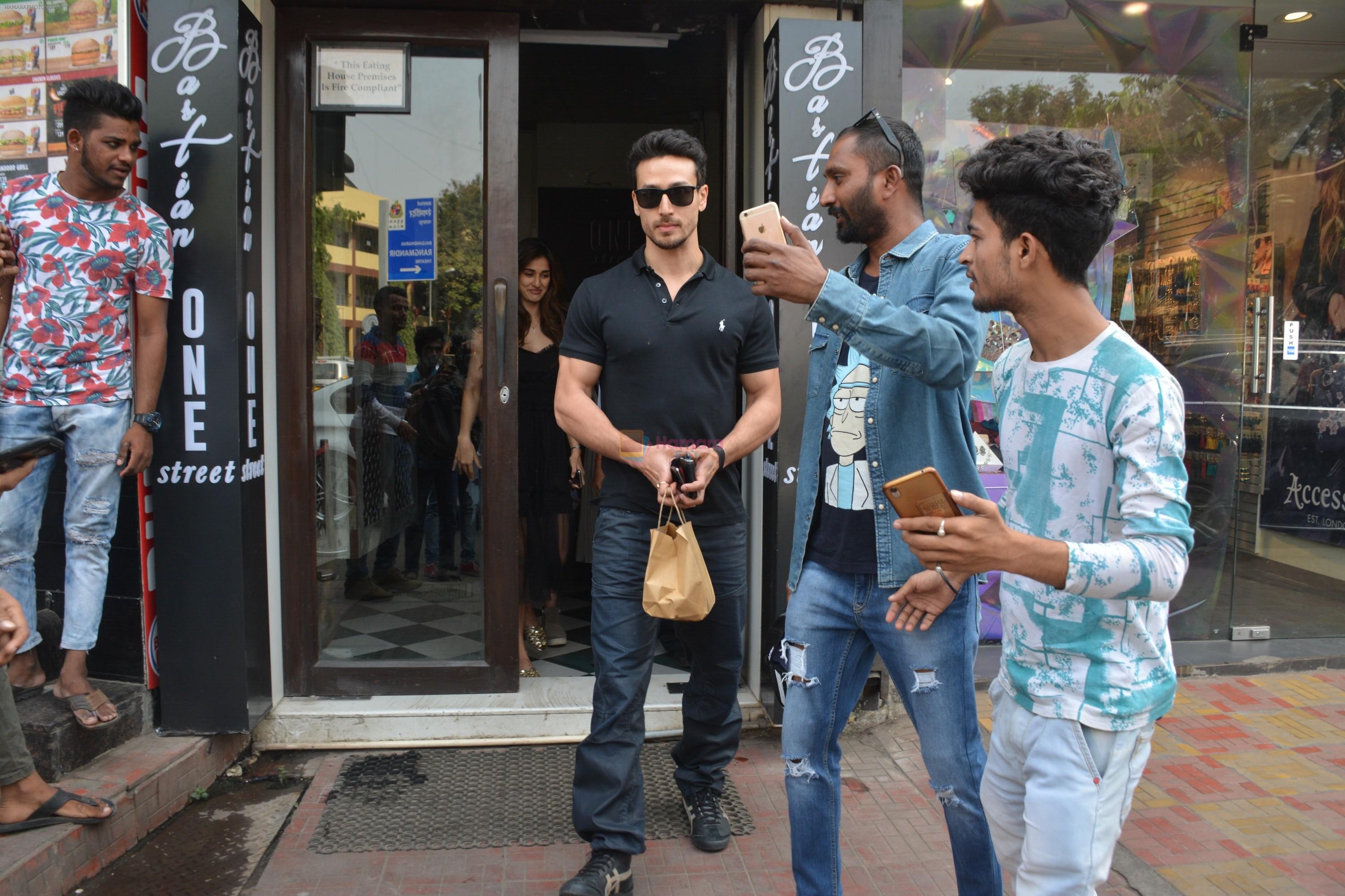 Tiger Shroff Spotted At Bastian In Bandra on 2nd Dec2018