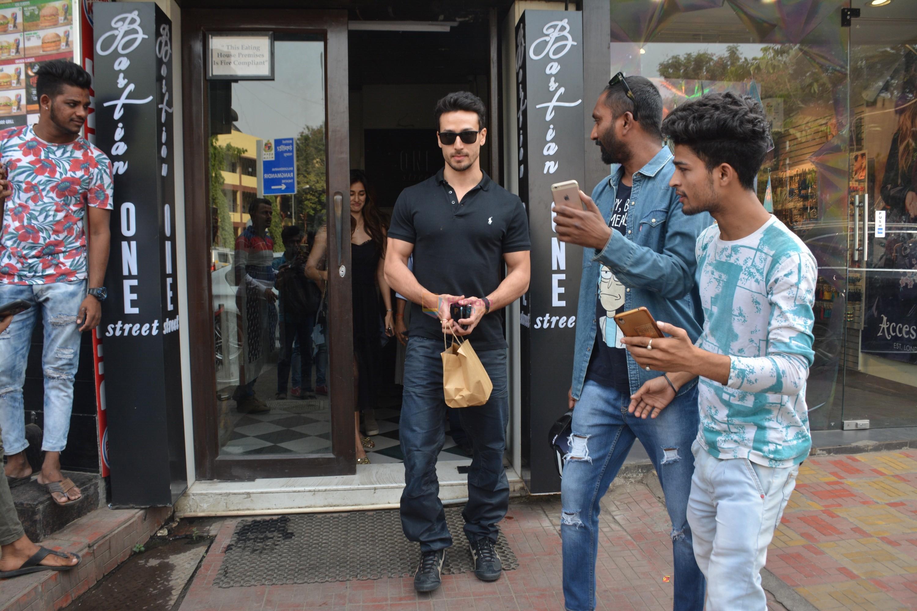 Tiger Shroff Spotted At Bastian In Bandra on 2nd Dec2018