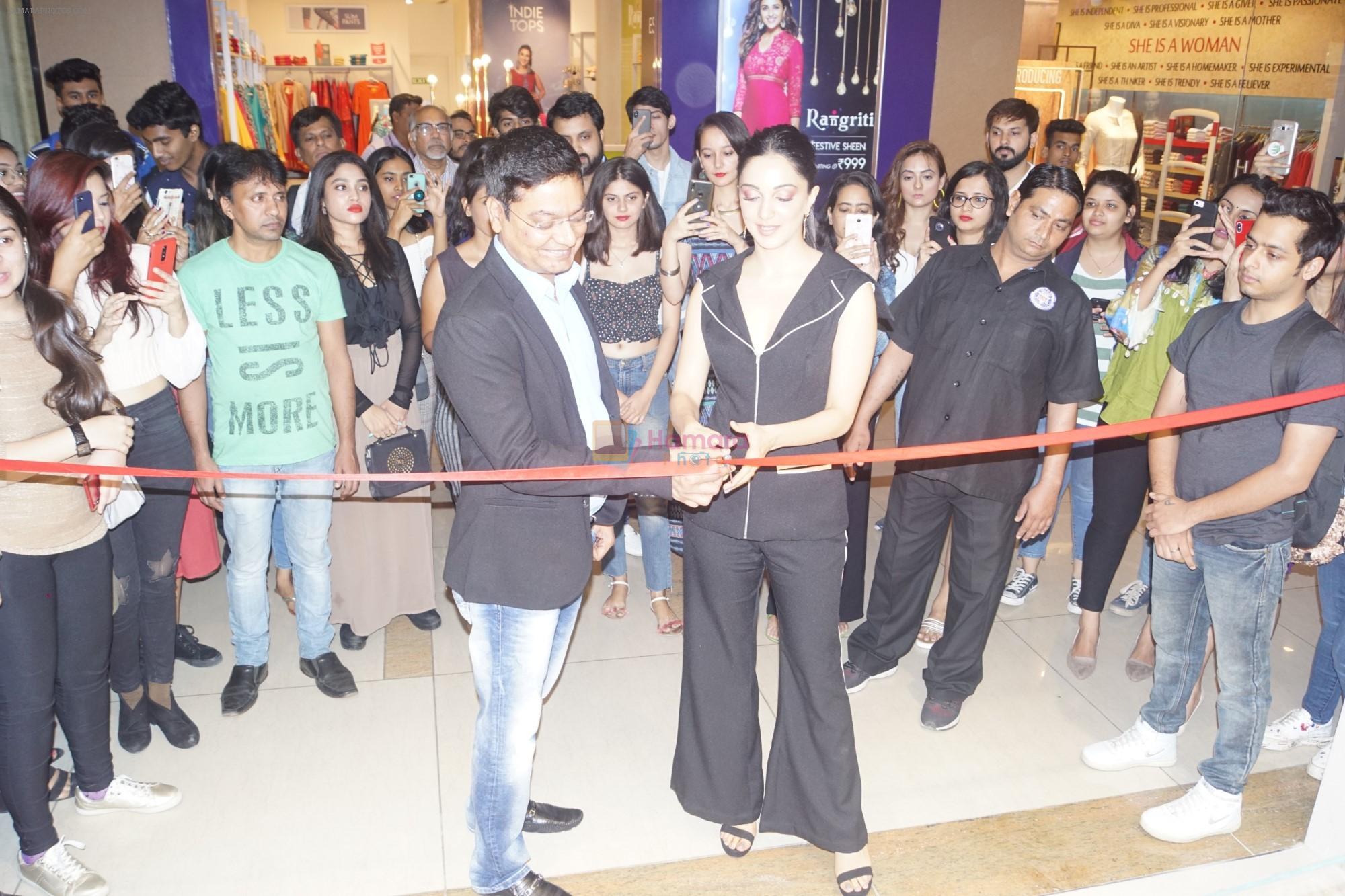 Kiara Advani at the Store Launch Of Bluestone on 10th Dec 2018