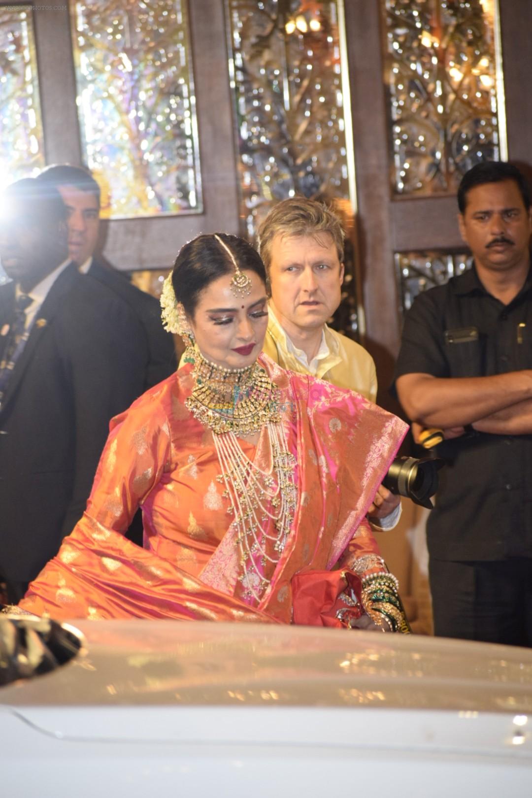 Rekha at Isha Ambani and Anand Piramal's wedding on 12th Dec 2018