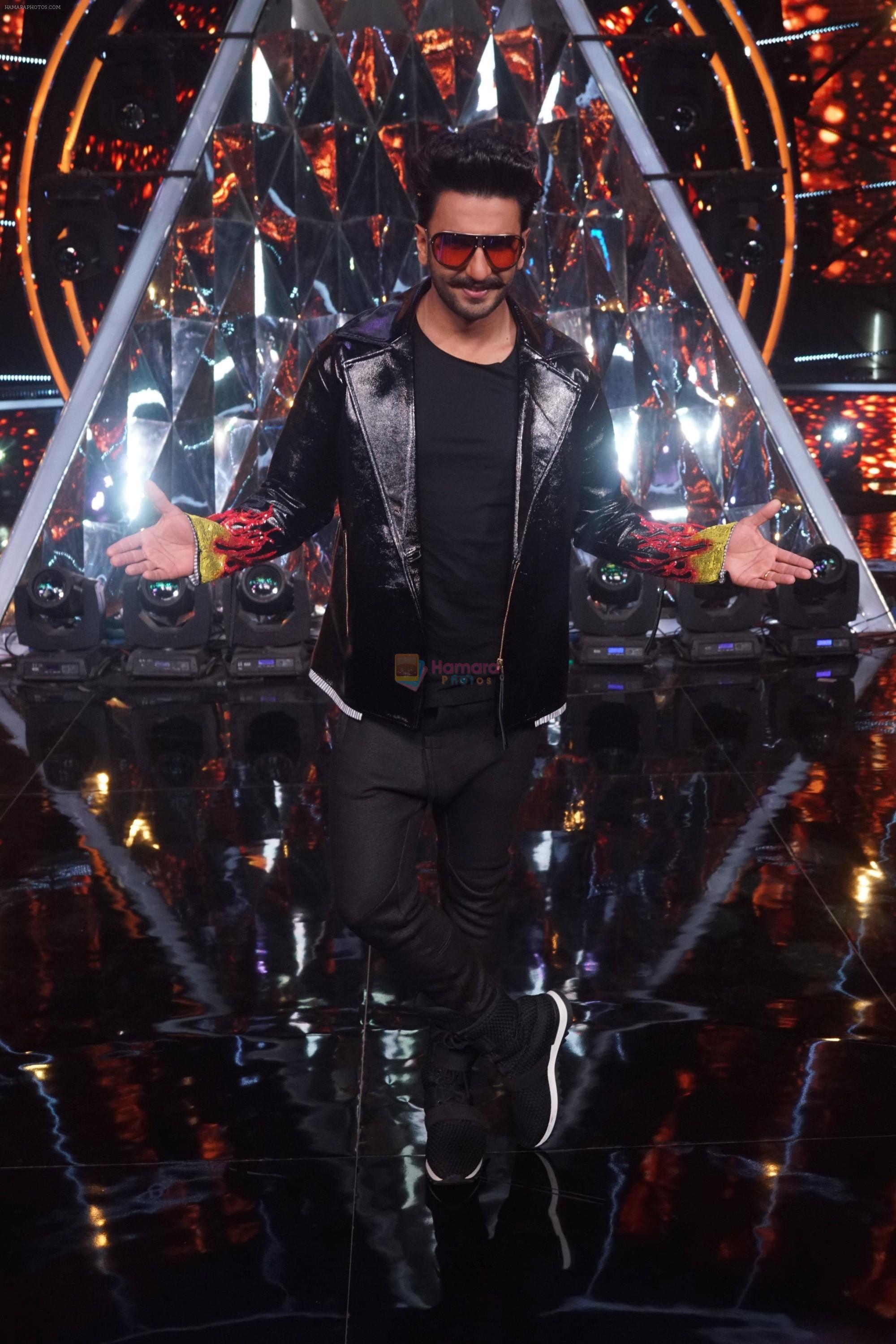 Ranveer Singh At the Promotion of Film SIMMBA On the Sets Of Indian Idol on 13th Dec 2018