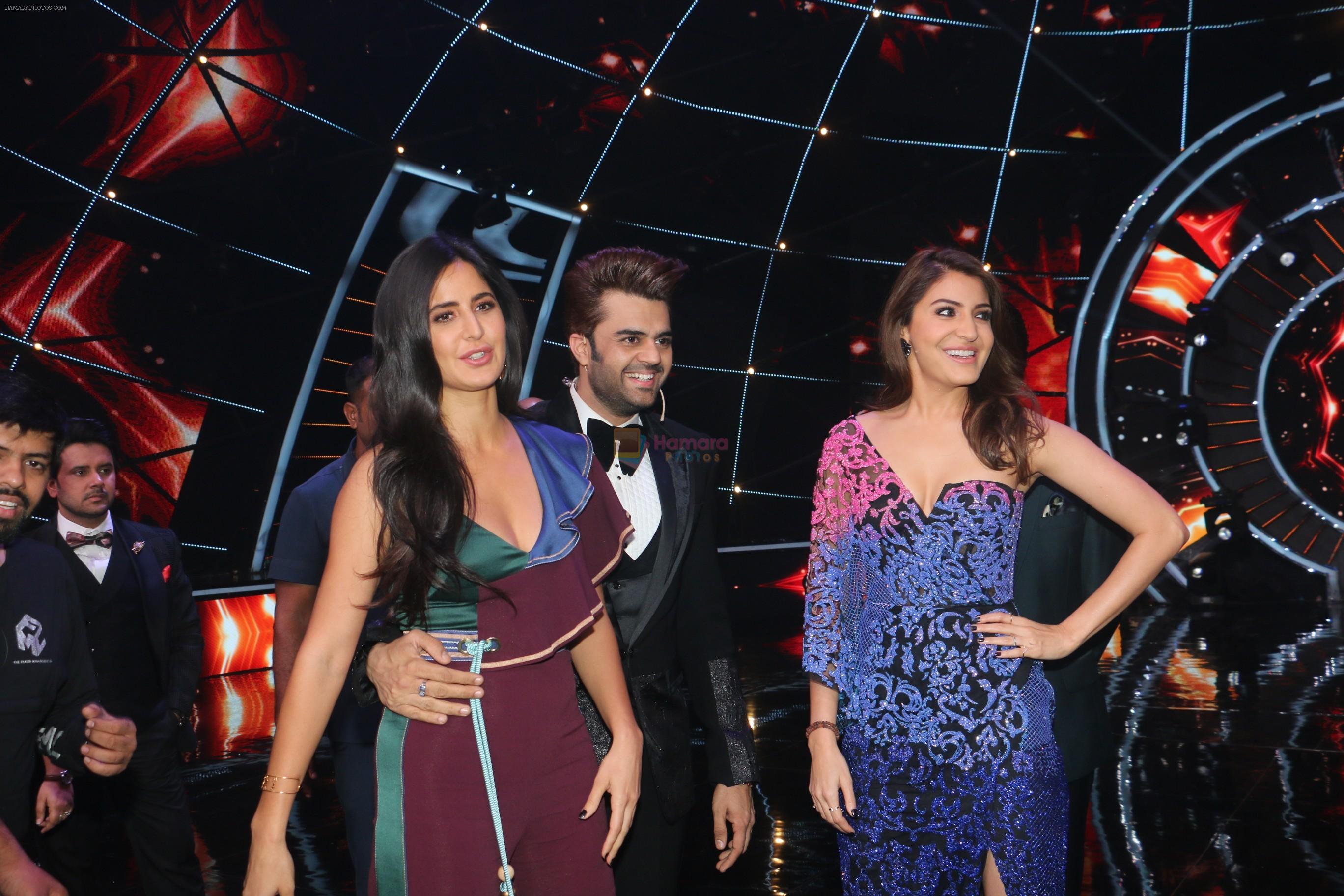 Katrina Kaif,  Anushka Sharma with team Zero on the sets of Indian Idol Grand Finale in Yashraj Studio, Andheri on 19th Dec 2018