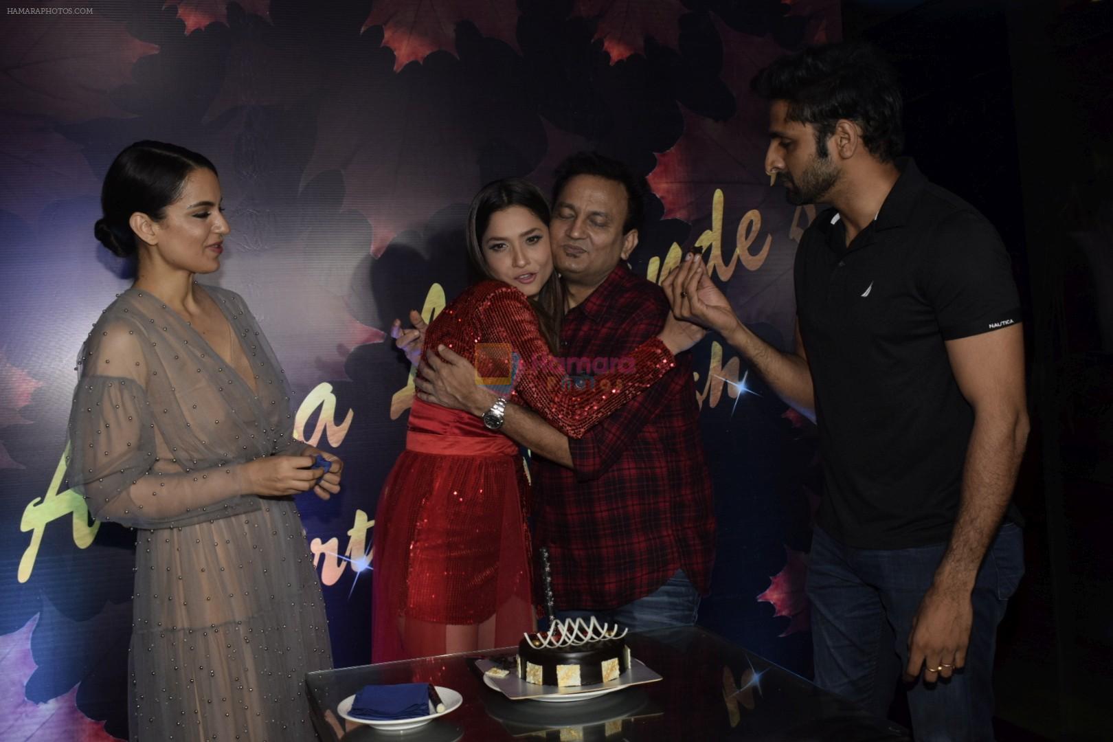 Kangana Ranaut, Ankita, Kamal Jain, Vaibhav Tatwawaadi at Ankita Lokhande's birthday party in Estella, juhu on 18th Dec 2018