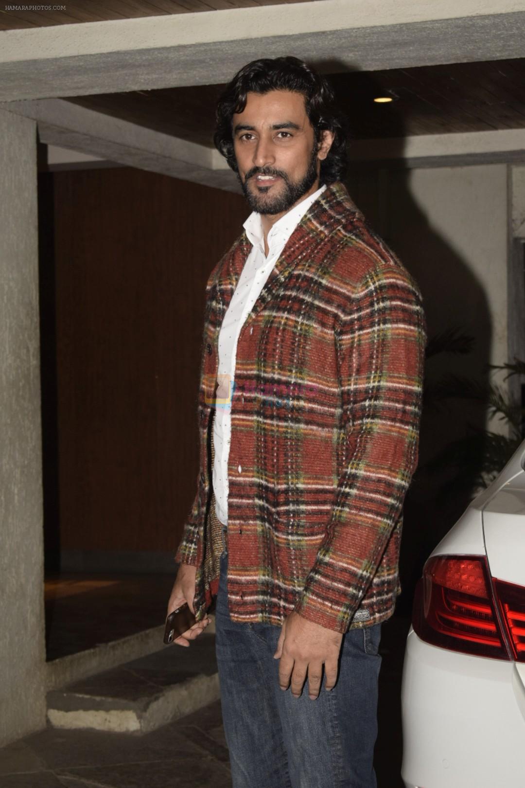 Kunal Kapoor at Sonali Bendre's Birthday Party in Juhu on 1st Jan 2019