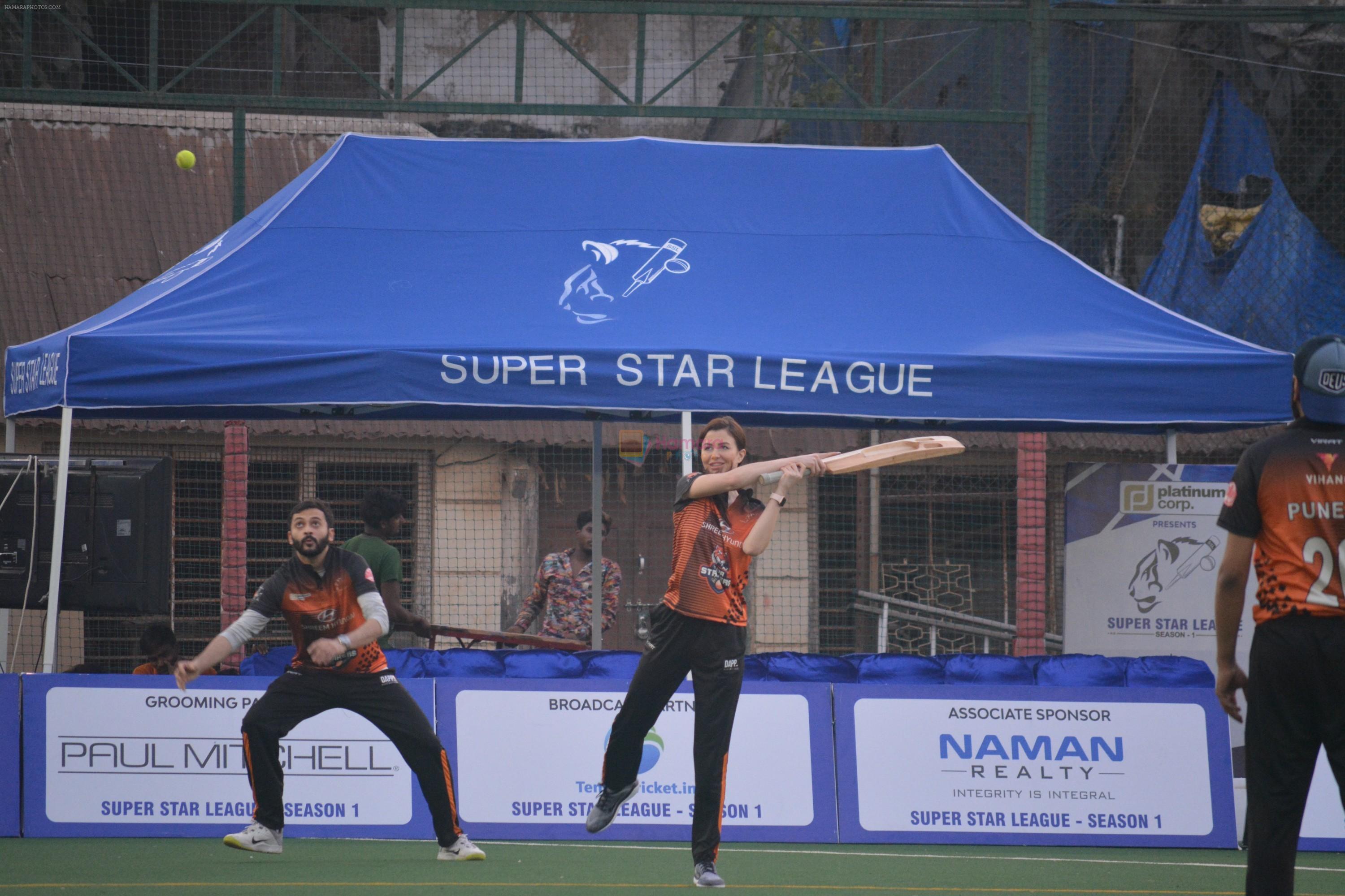 during The Inaugural Match Of Super Star League At Bandra on 7th Jan 2019