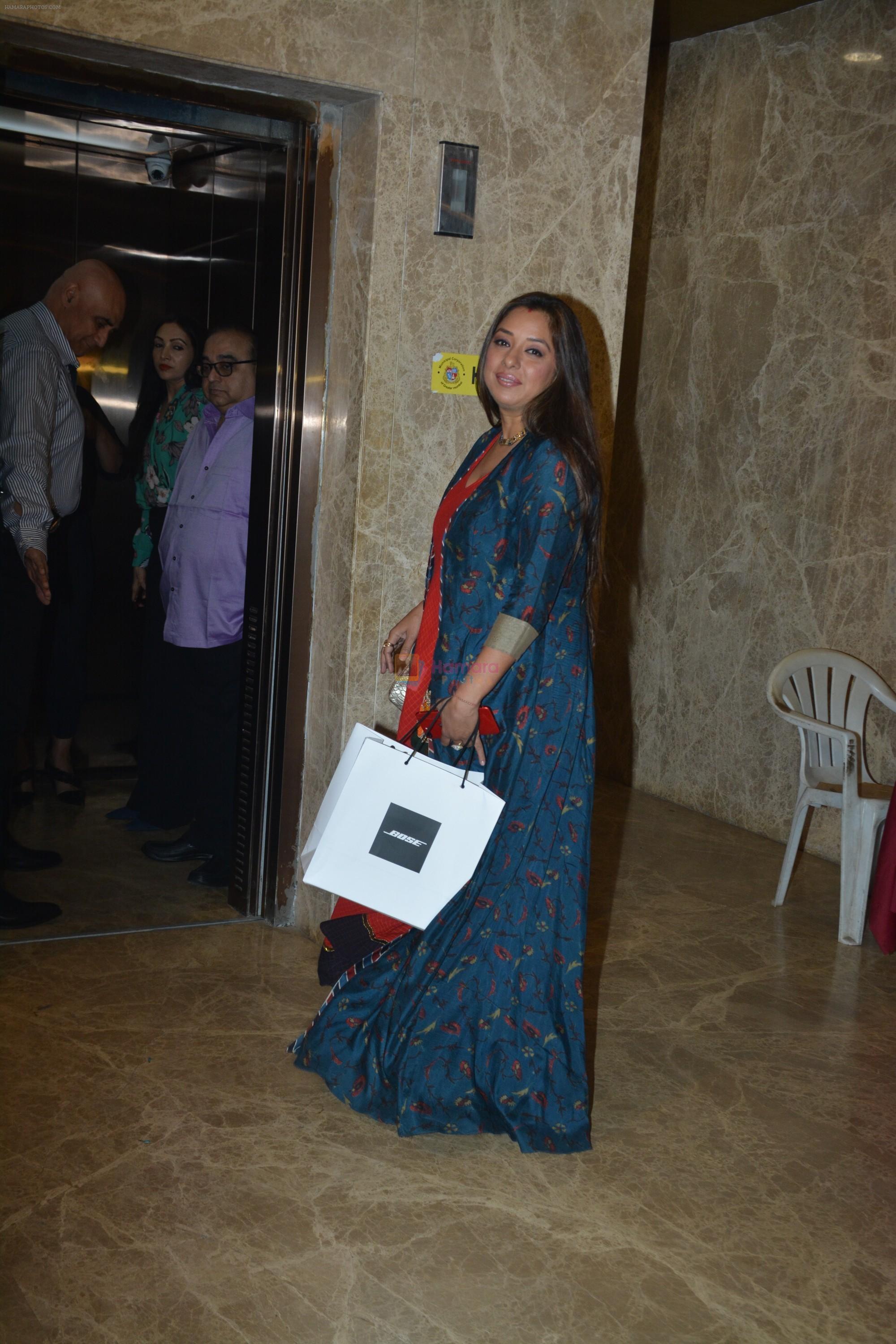 Rupali Ganguly at Ramesh Taurani's birthday party at his house in khar on 17th Jan 2019