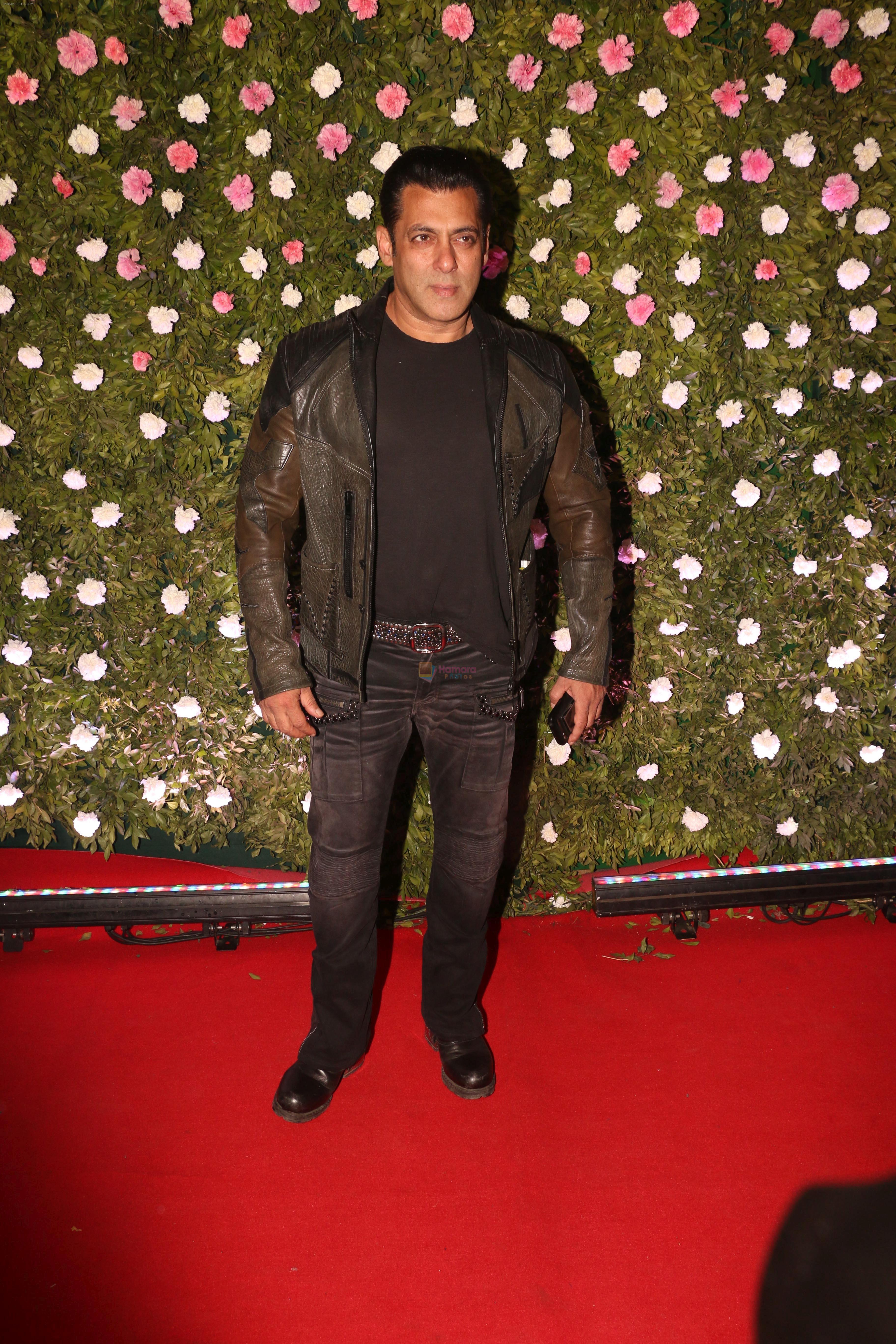 Salman Khan at Raj Thackeray's son Amit's wediing in St Regis on 27th Jan 2019