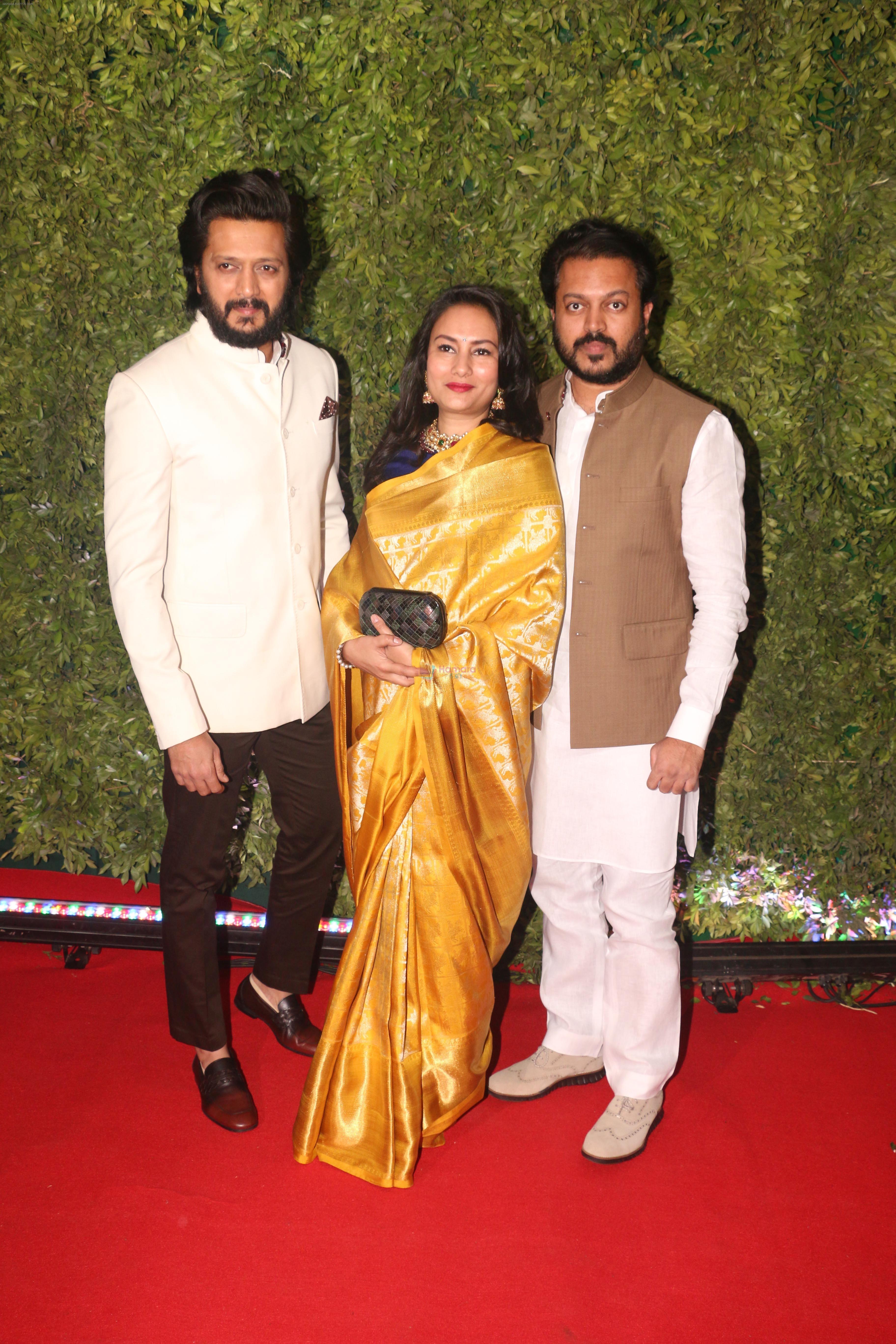 Riteish Deshmukh at Raj Thackeray's son Amit's wediing in St Regis on 27th Jan 2019