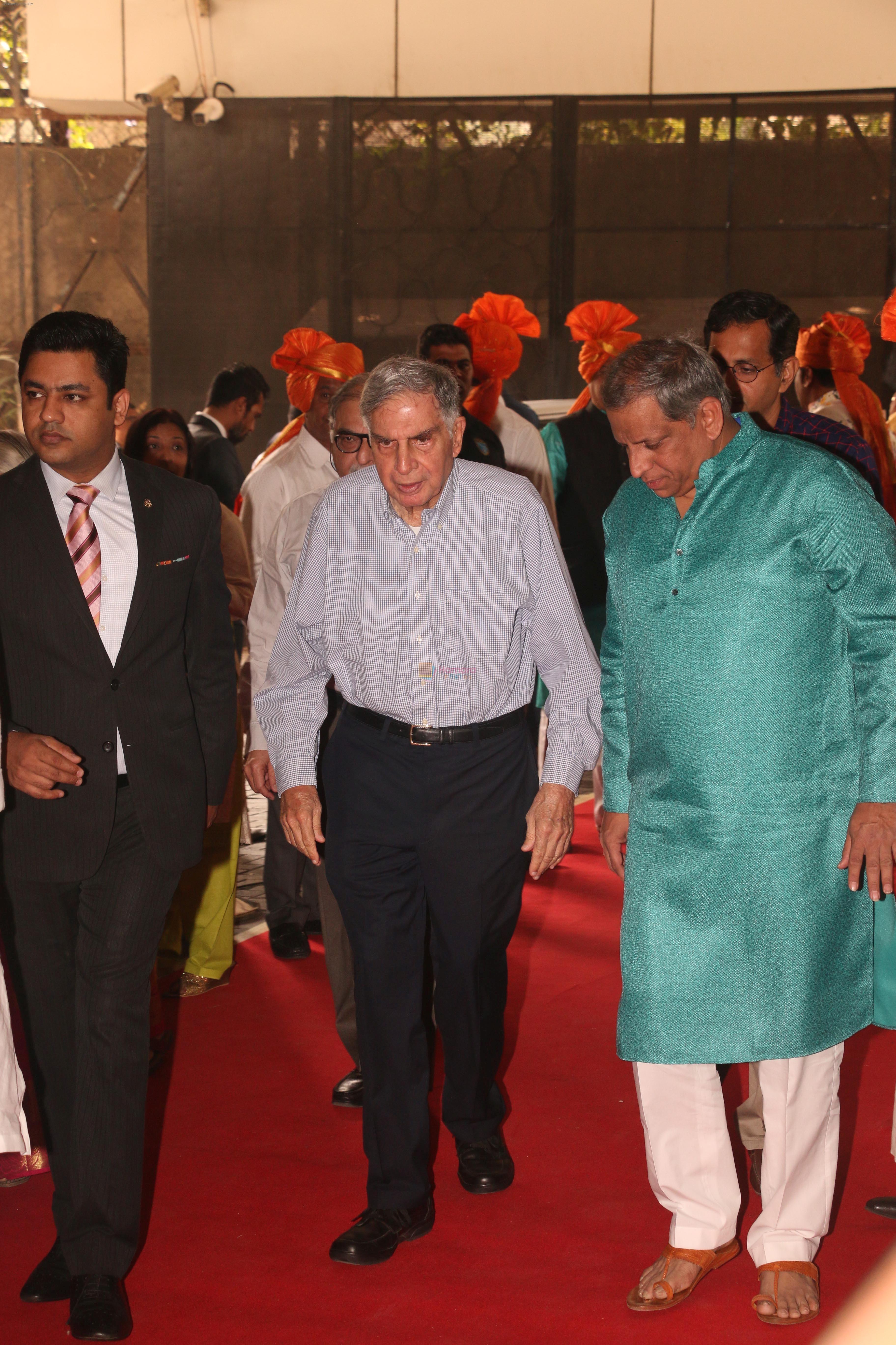 Ratan Tata at Raj Thackeray's son Amit's wediing in St Regis on 27th Jan 2019