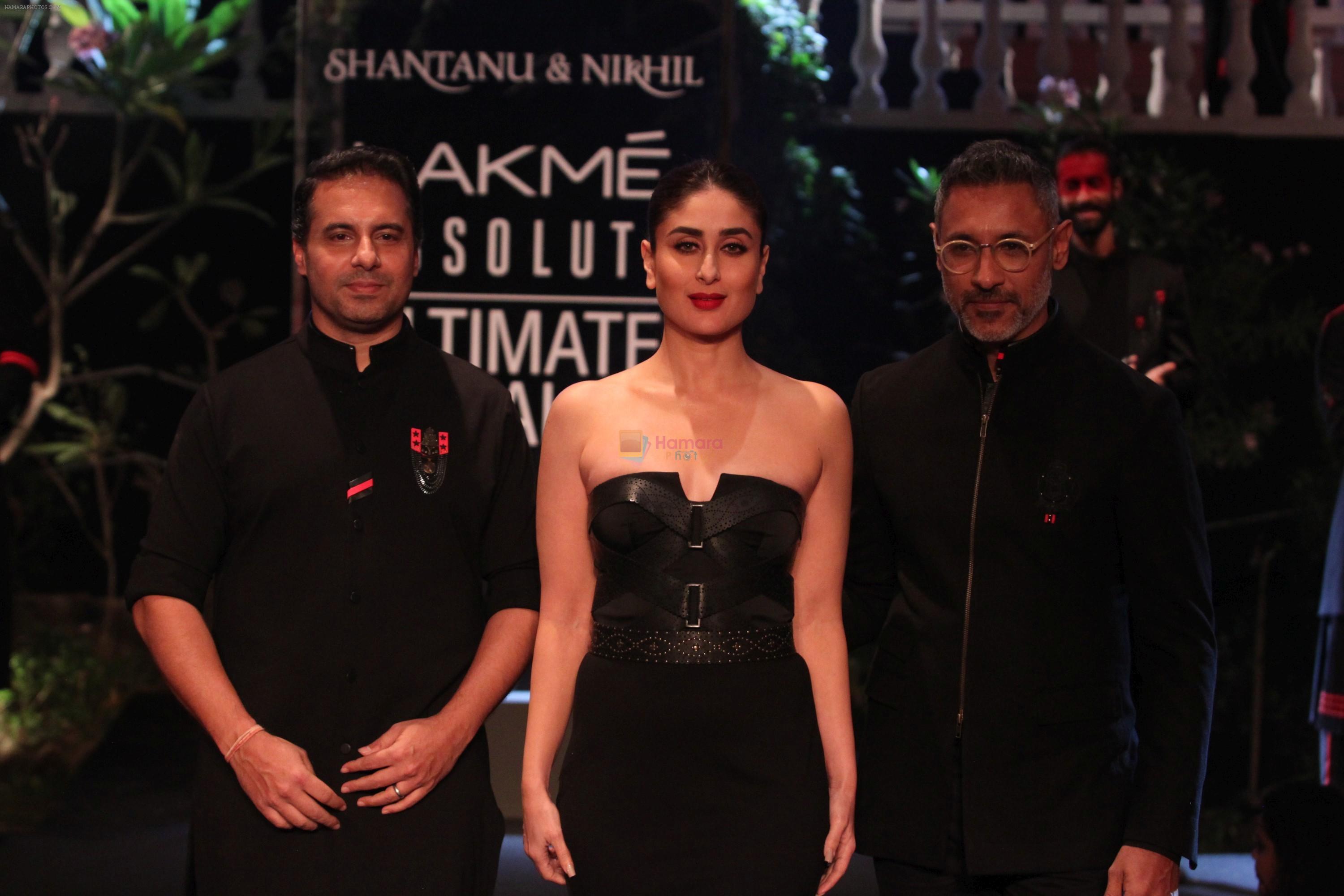 Kareena Kapoor Walks As Showstopper For Shantanu & Nikhil  Show on Lakme Fashion Show Day 5 on 3rd Feb 2019