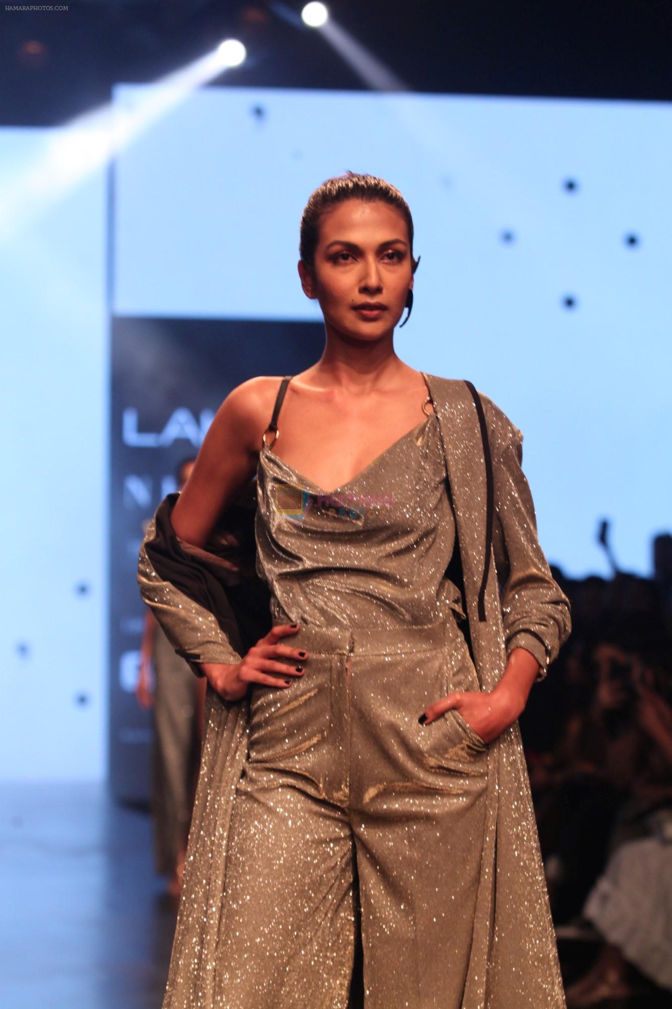 Model walk the Ramp for Anushree Reddy at Lakme Fashion Week 2019 on 2nd Feb 2019