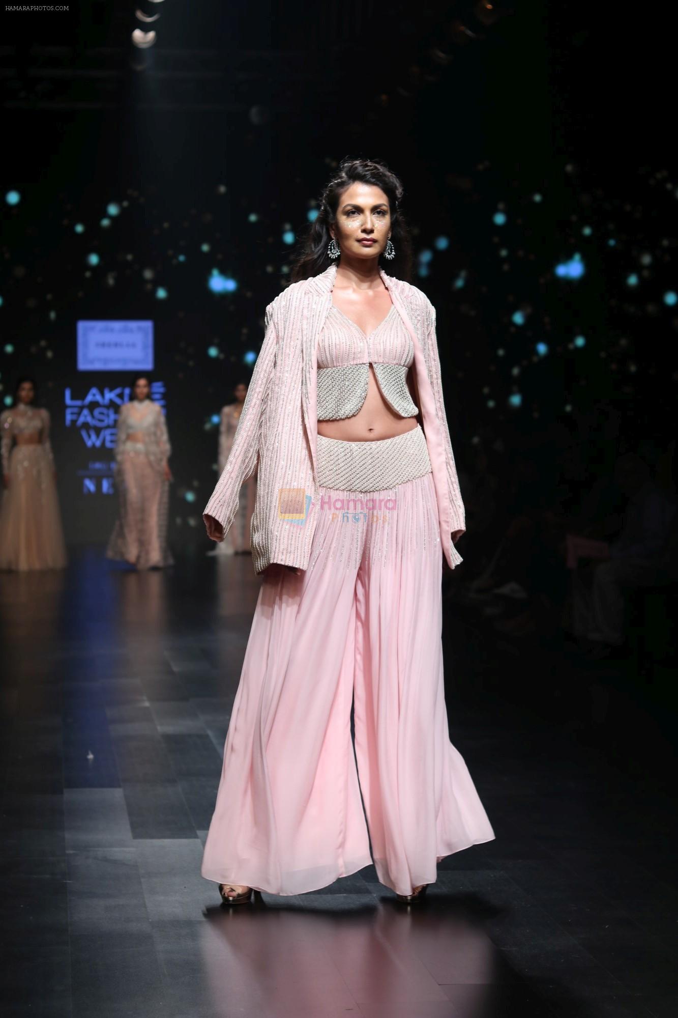 Model walk the ramp for Shehla Khan at Lakme Fashion Week 2019  on 3rd Feb 2019