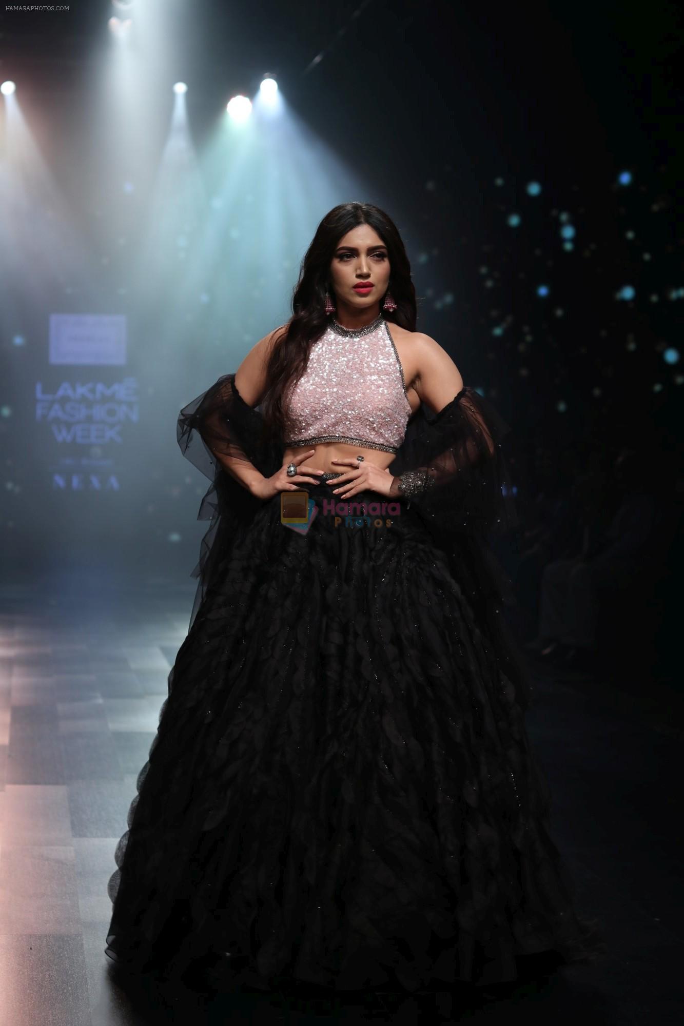 Bhumi Pednekar walk the ramp for Shehla Khan at Lakme Fashion Week 2019  on 3rd Feb 2019