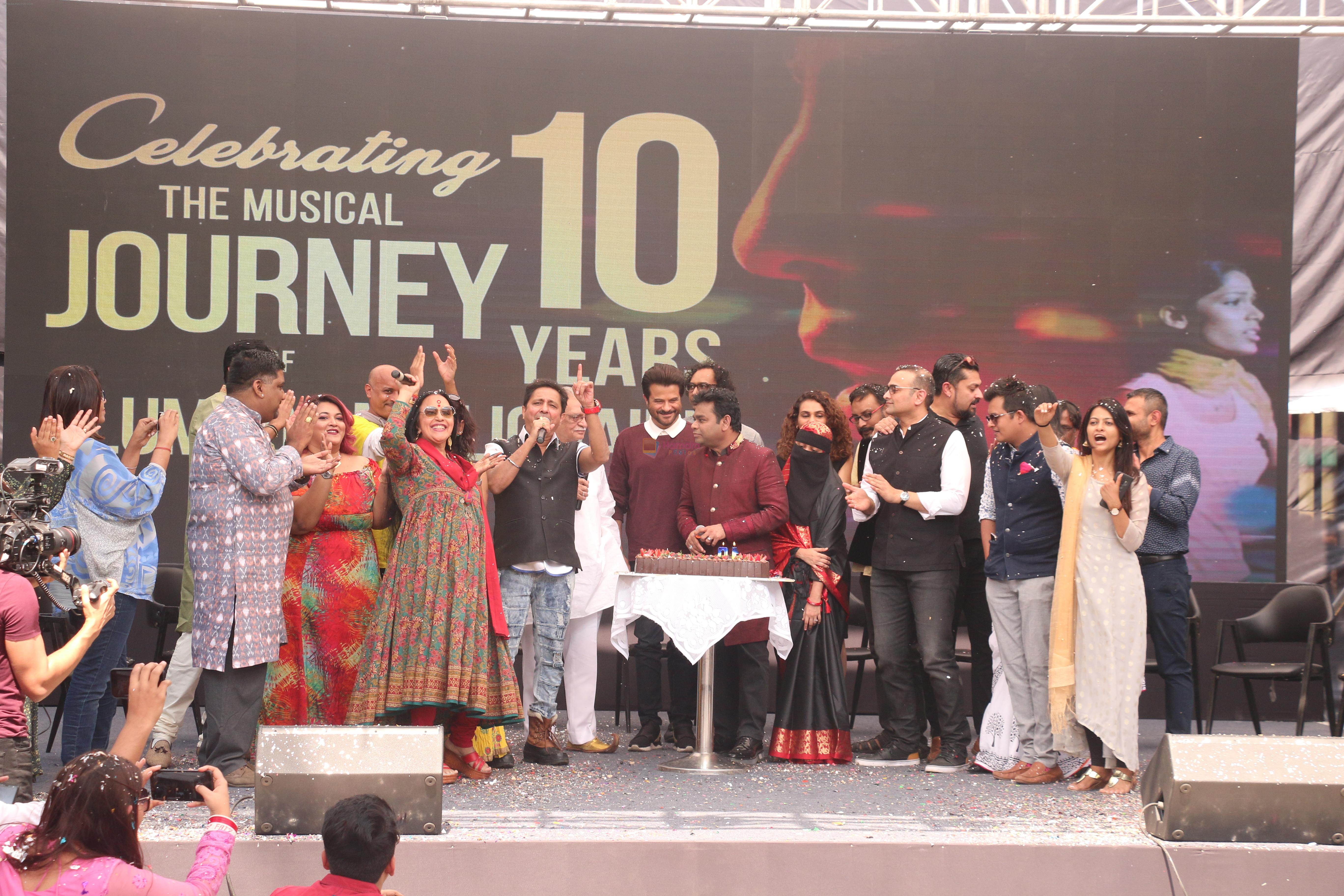 Anil Kapoor, AR Rahman, Gulzar,Sukhwinder Singh, Ila Arun at the 10years celebration of Slumdog Millionaire in Dharavi on 4th Feb 2019