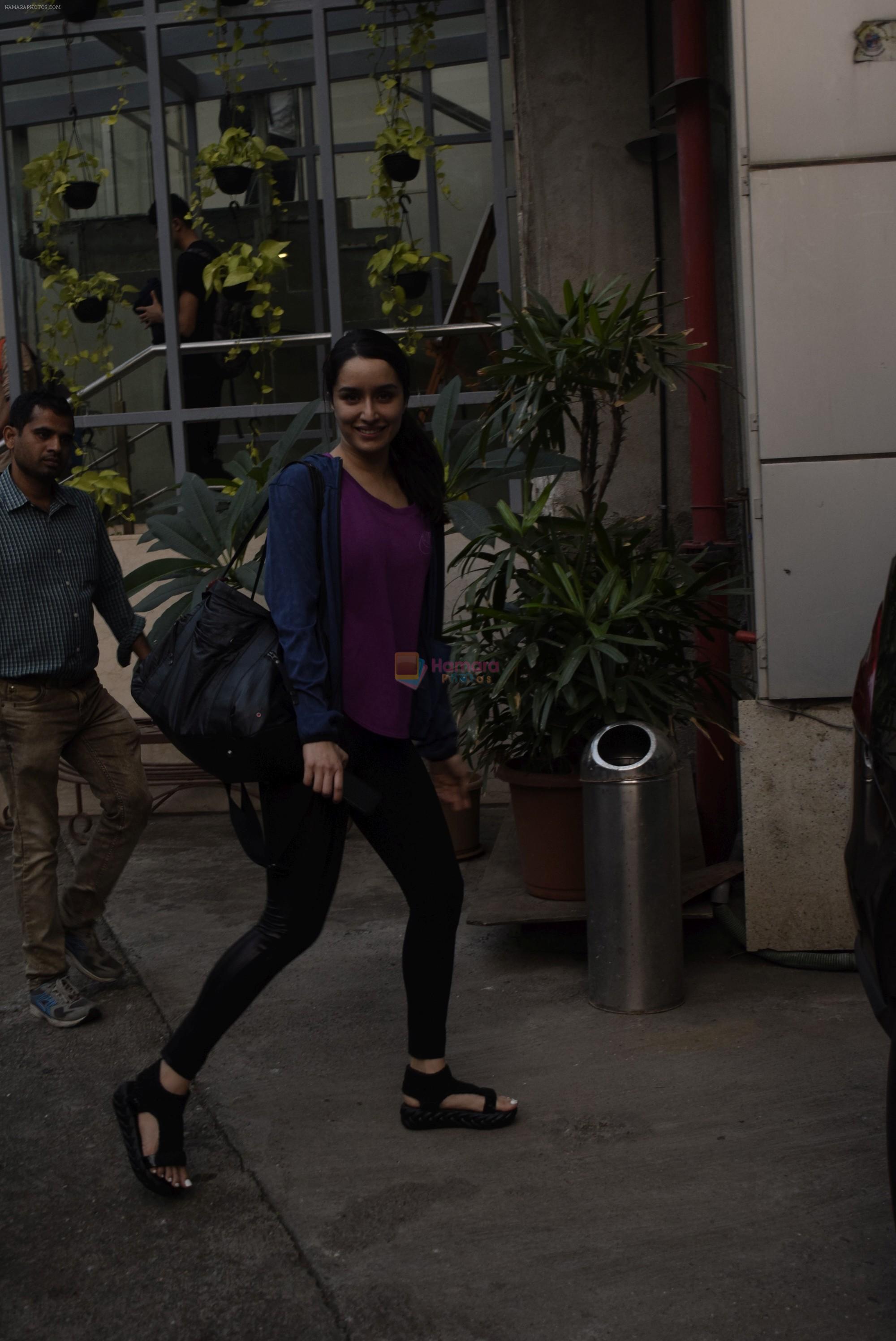 Shraddha Kapoor spotted at dance class in Andheri on 5th Feb 2019