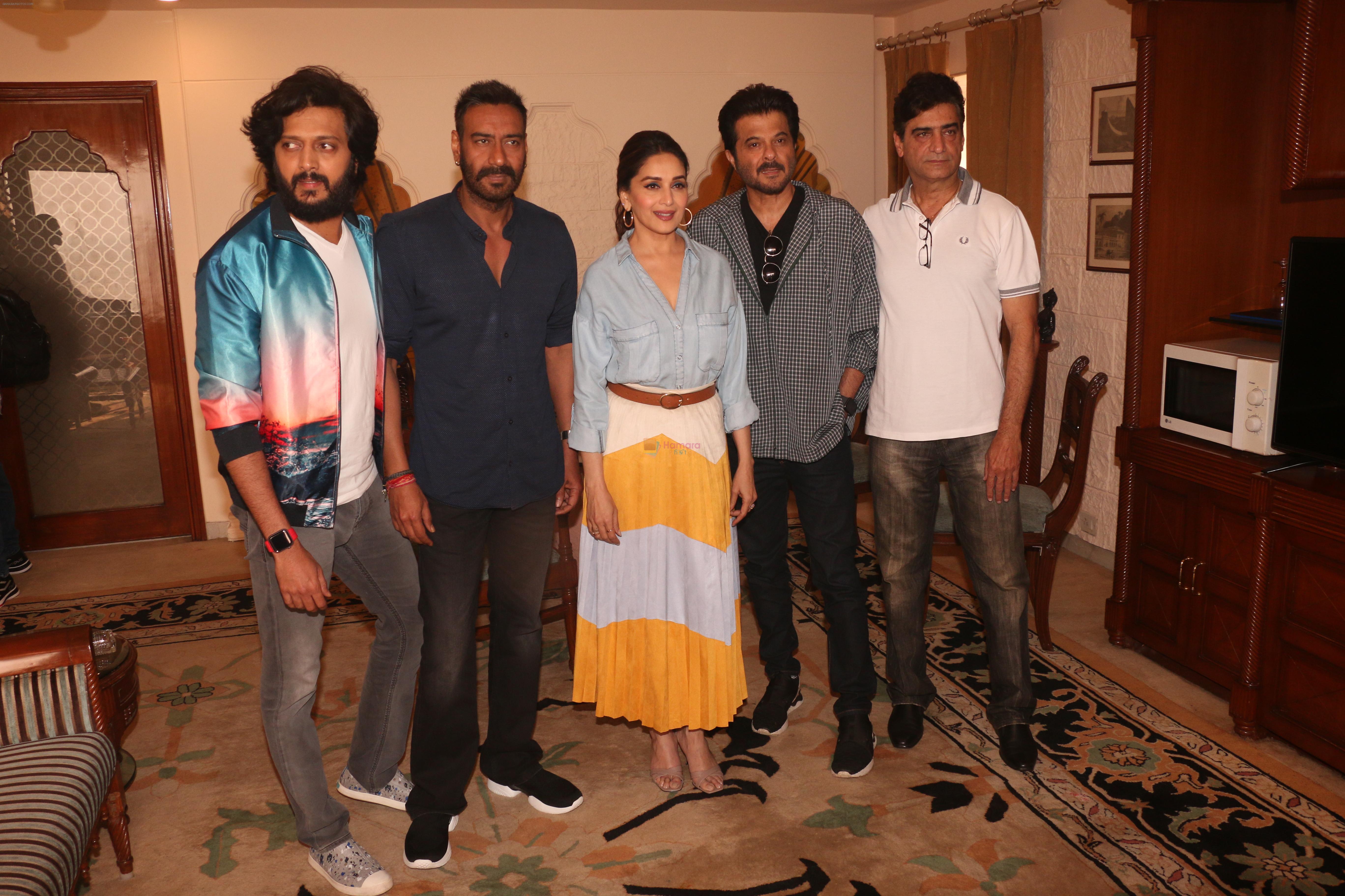 Madhuri Dixit, Anil Kapoor, Riteish Deshmukh, Ajay Devgan, Indra Kumar at the promotion of film Total Dhamaal in Sun n Sand juhu on 13th Feb 2019