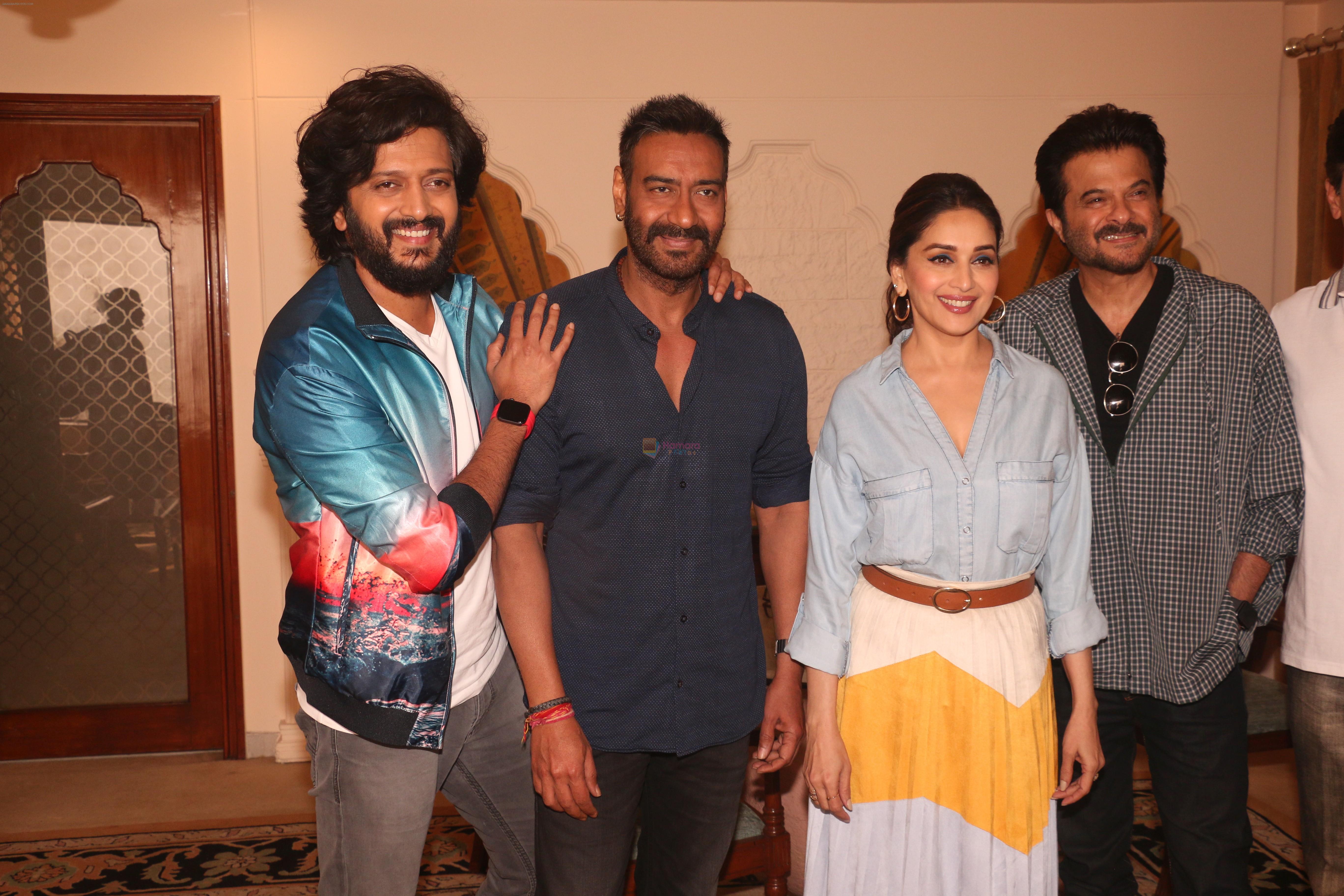 Madhuri Dixit, Anil Kapoor, Riteish Deshmukh, Ajay Devgan at the promotion of film Total Dhamaal in Sun n Sand juhu on 13th Feb 2019