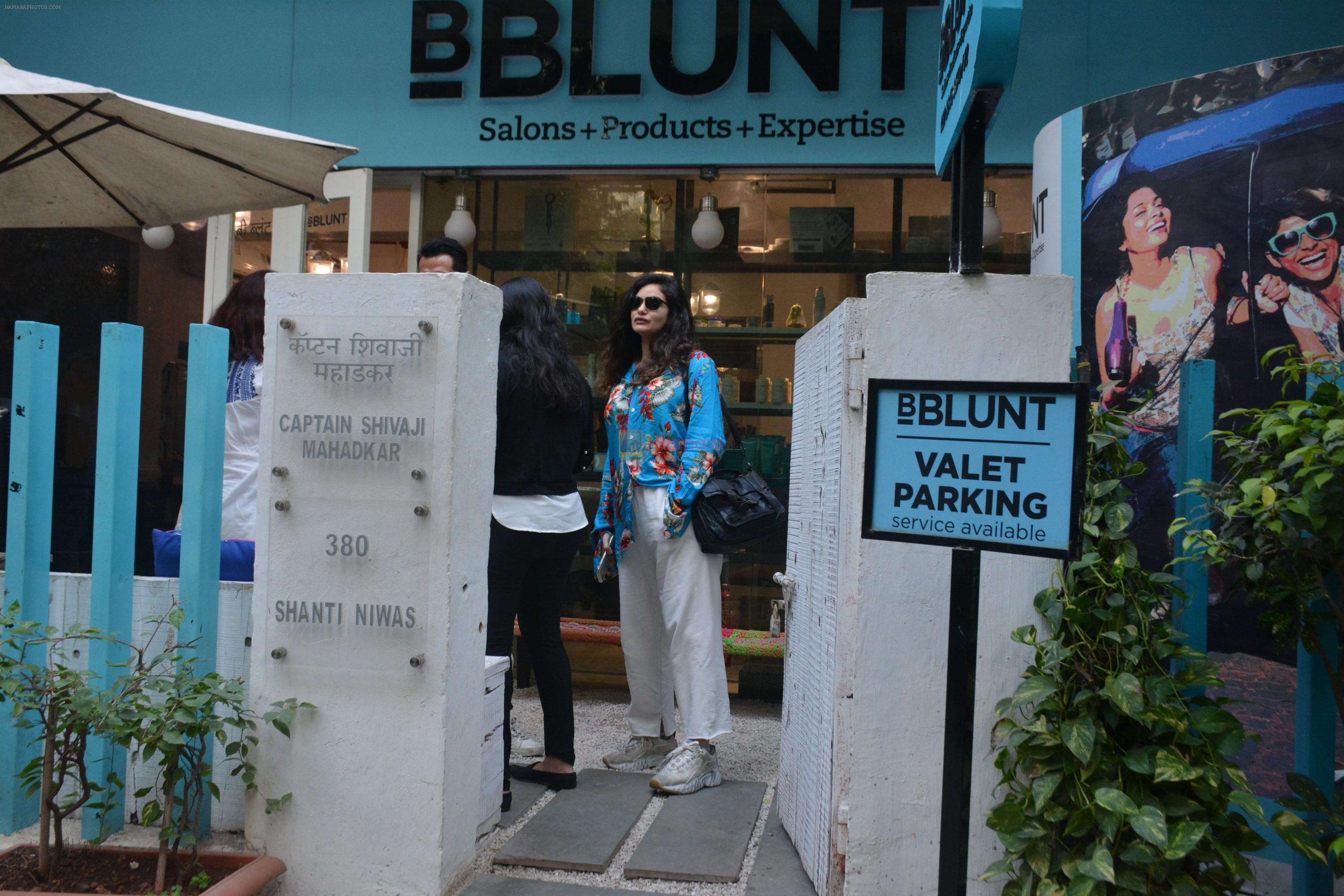 Arjun Rampal & Gabriella spotted spotted at bblunt bandra on 26th Feb 2019