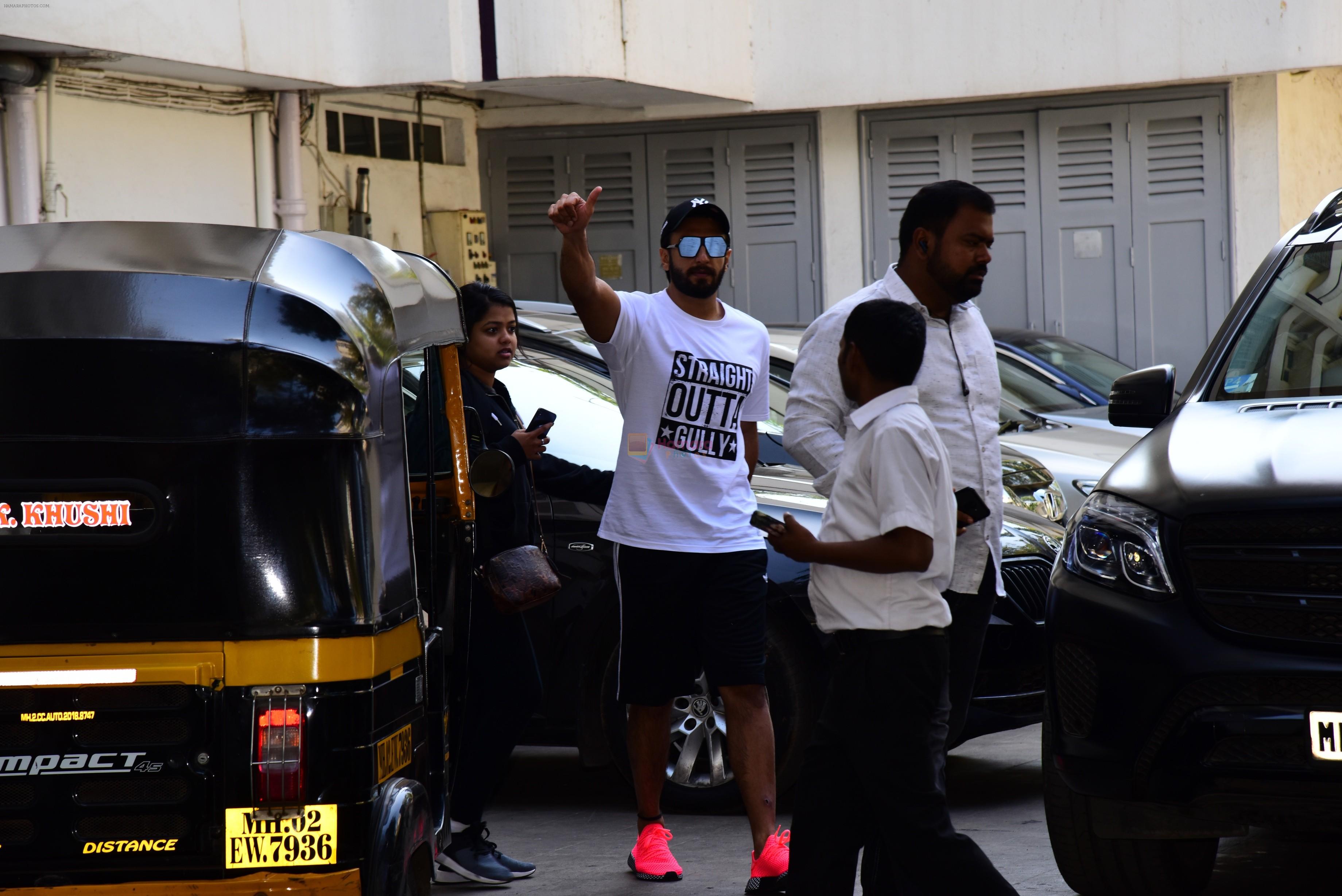 Ranveer Singh spotted at bandra on 25th Feb 2019