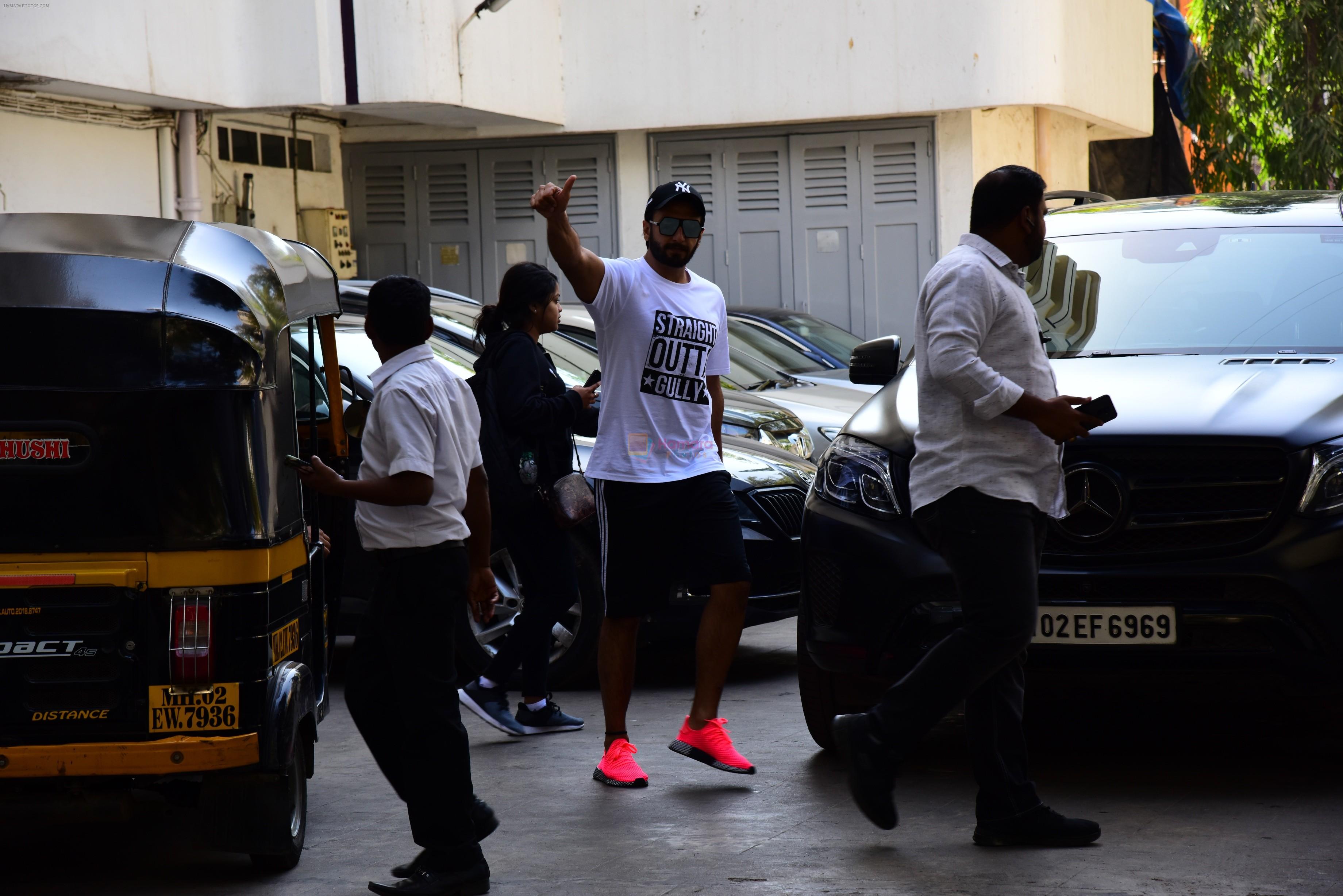 Ranveer Singh spotted at bandra on 25th Feb 2019