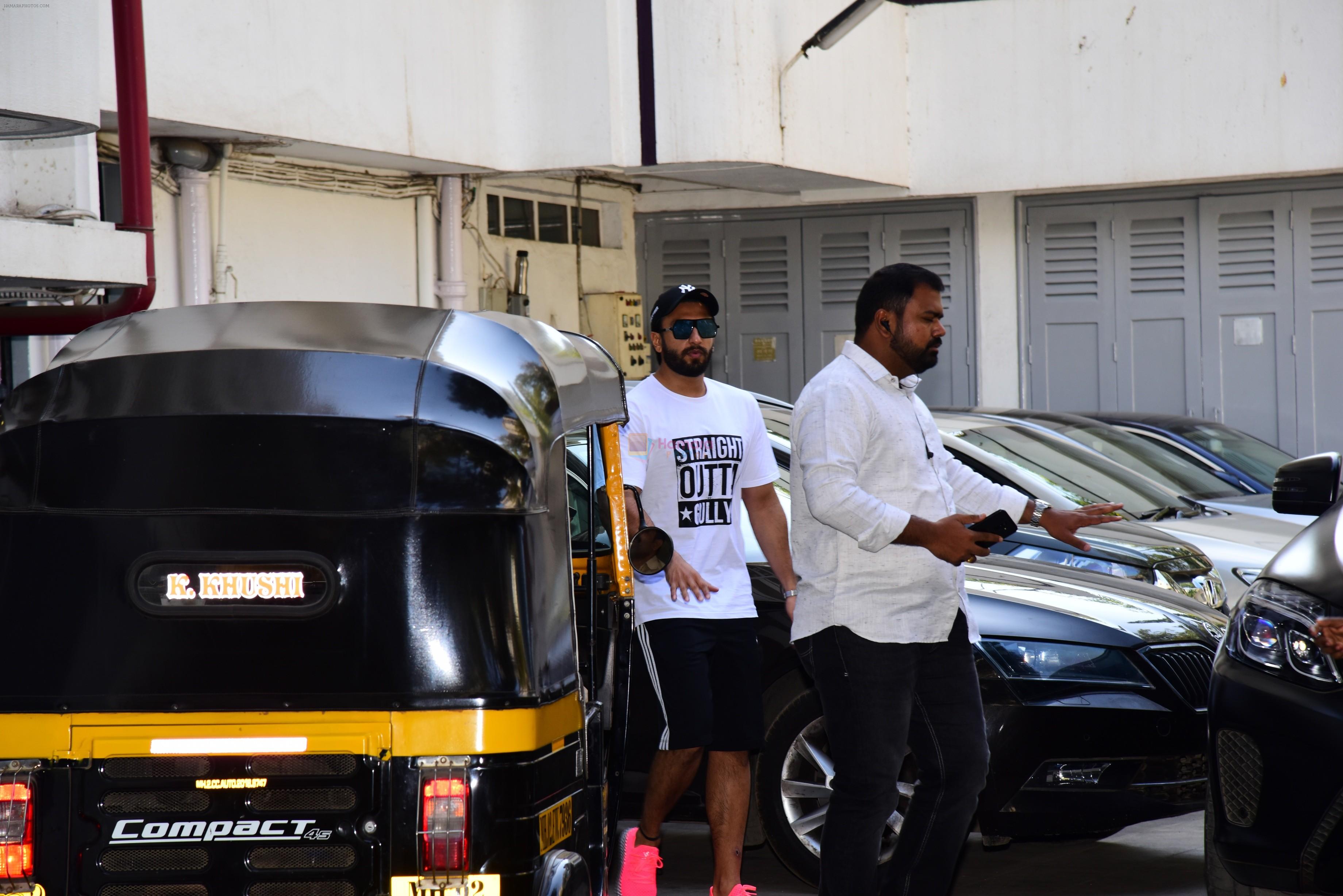 Ranveer Singh spotted at bandra on 25th Feb 2019