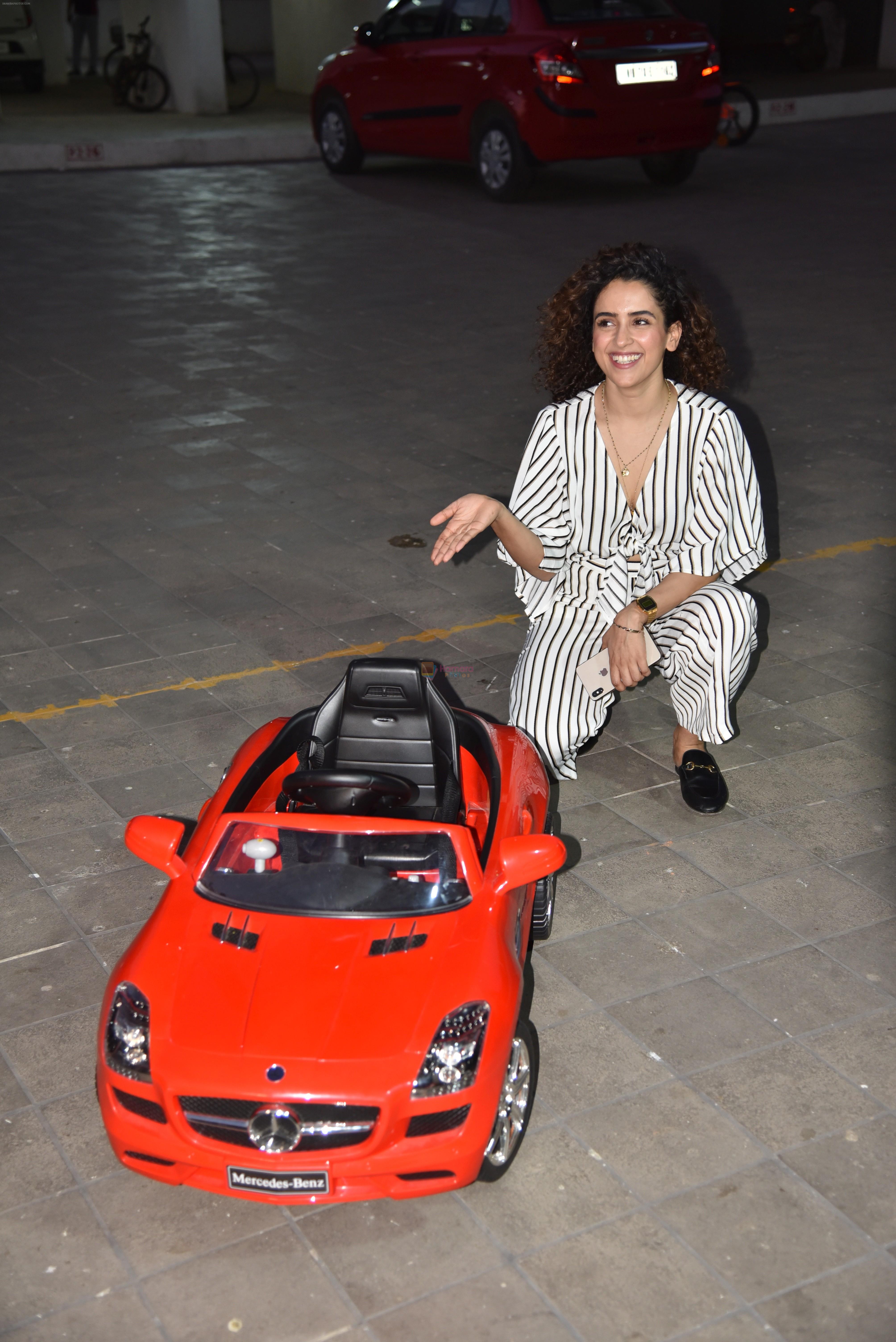 Sanya Malhotra Celebrate Birthday With Media on 26th Feb 2019