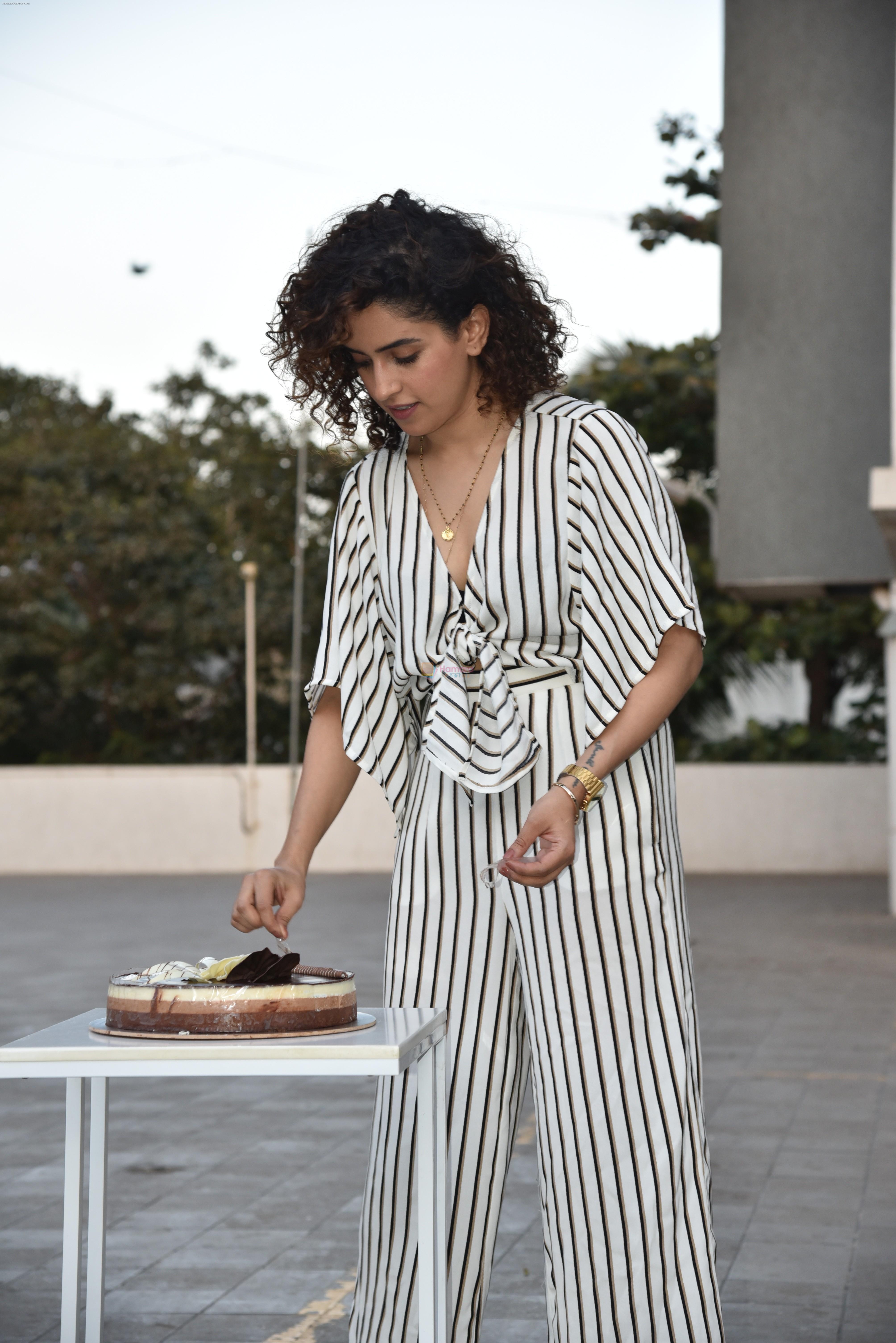 Sanya Malhotra Celebrate Birthday With Media on 26th Feb 2019