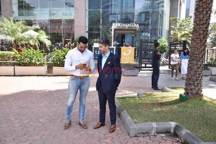 Upen Patel Spotted At Yauatcha Restaurant Along With Olympic Gold Medalist Abhinav Bindra on 10th March 2019