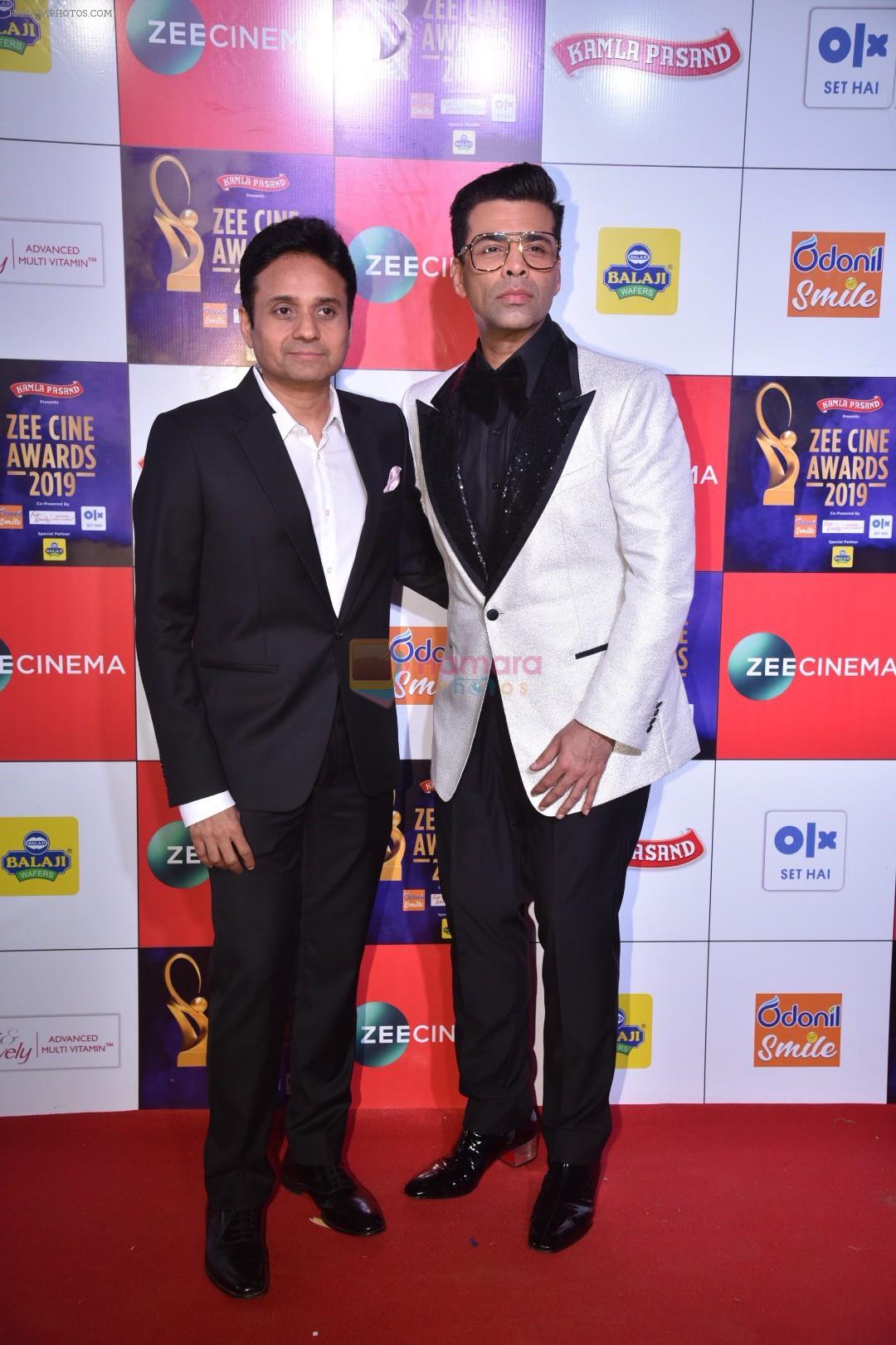 Karan Johar at Zee cine awards red carpet on 19th March 2019