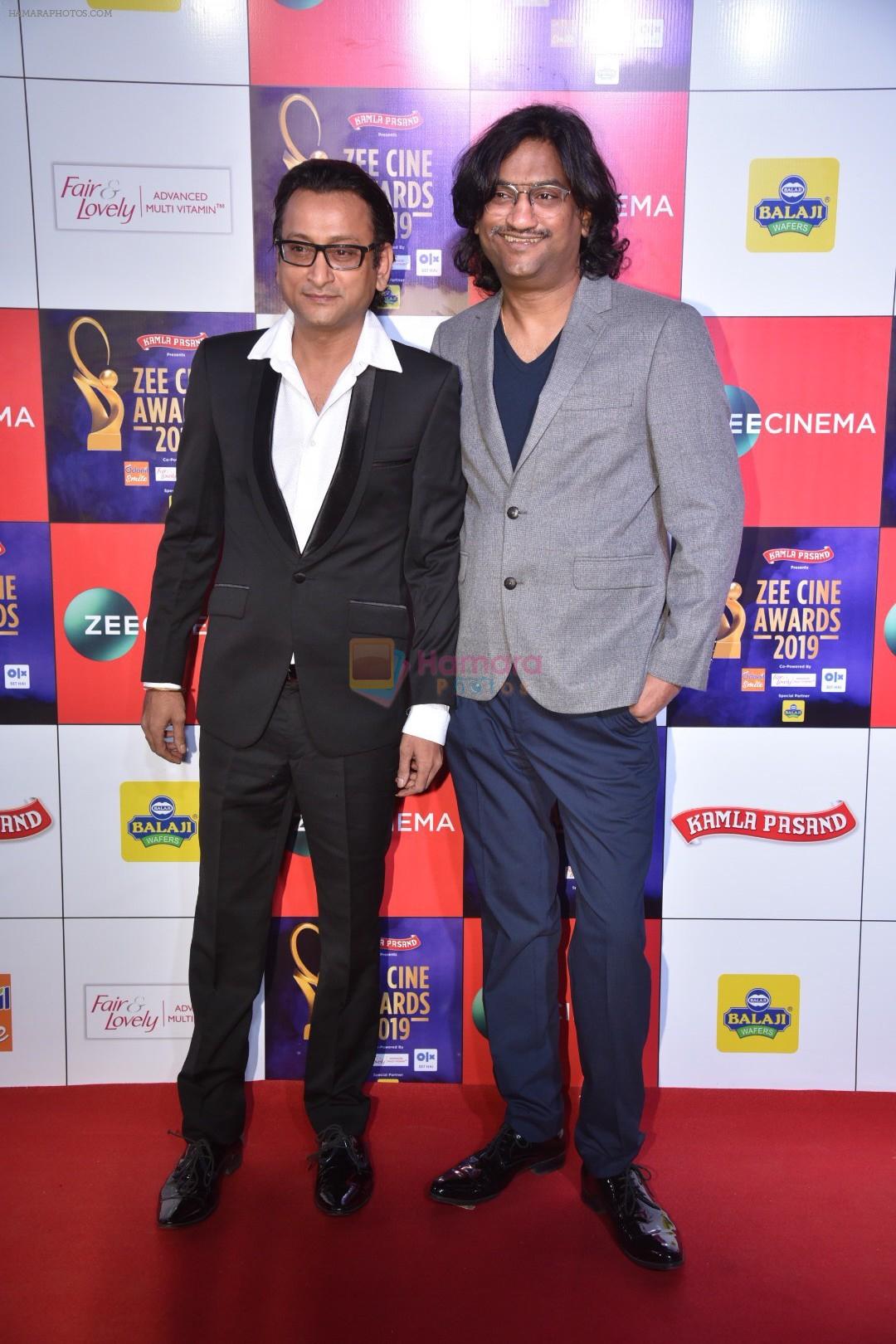 Ajay Gogavale, Atul Gogavale at Zee cine awards red carpet on 19th March 2019