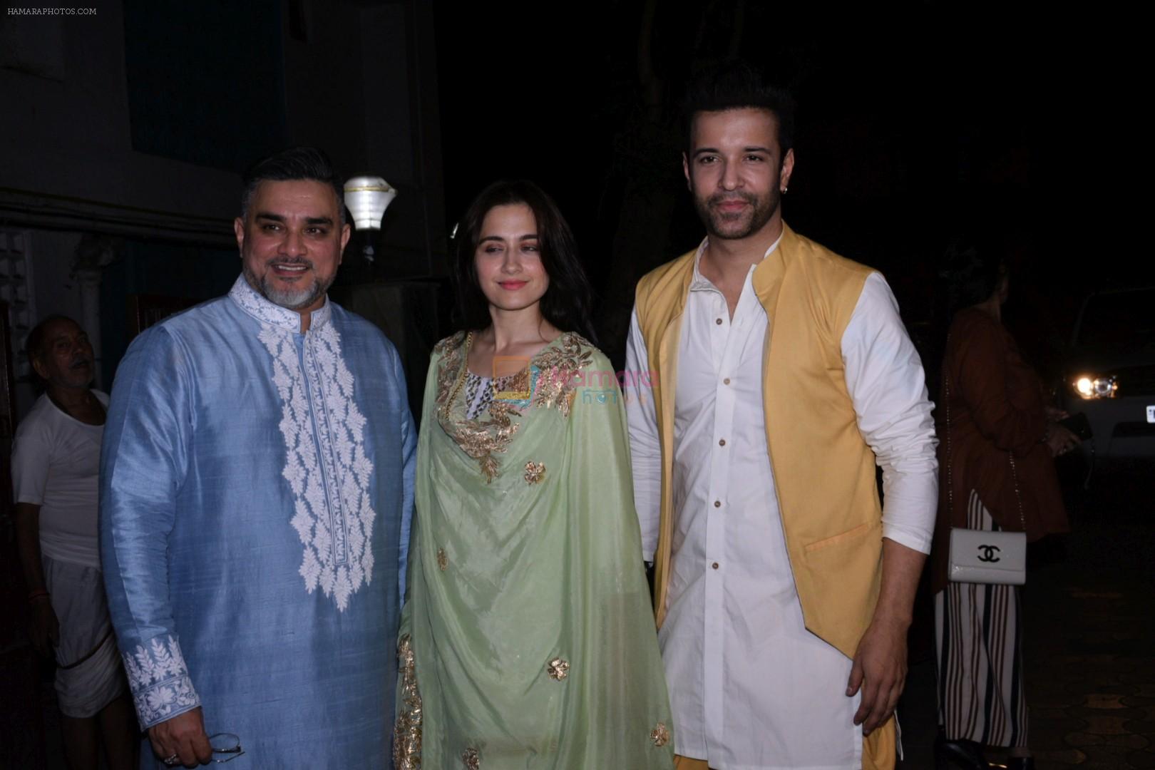 Sanjeeda Sheikh, Aamir Ali at Raza Beig's Eid party at his juhu residence on 7th June 2019