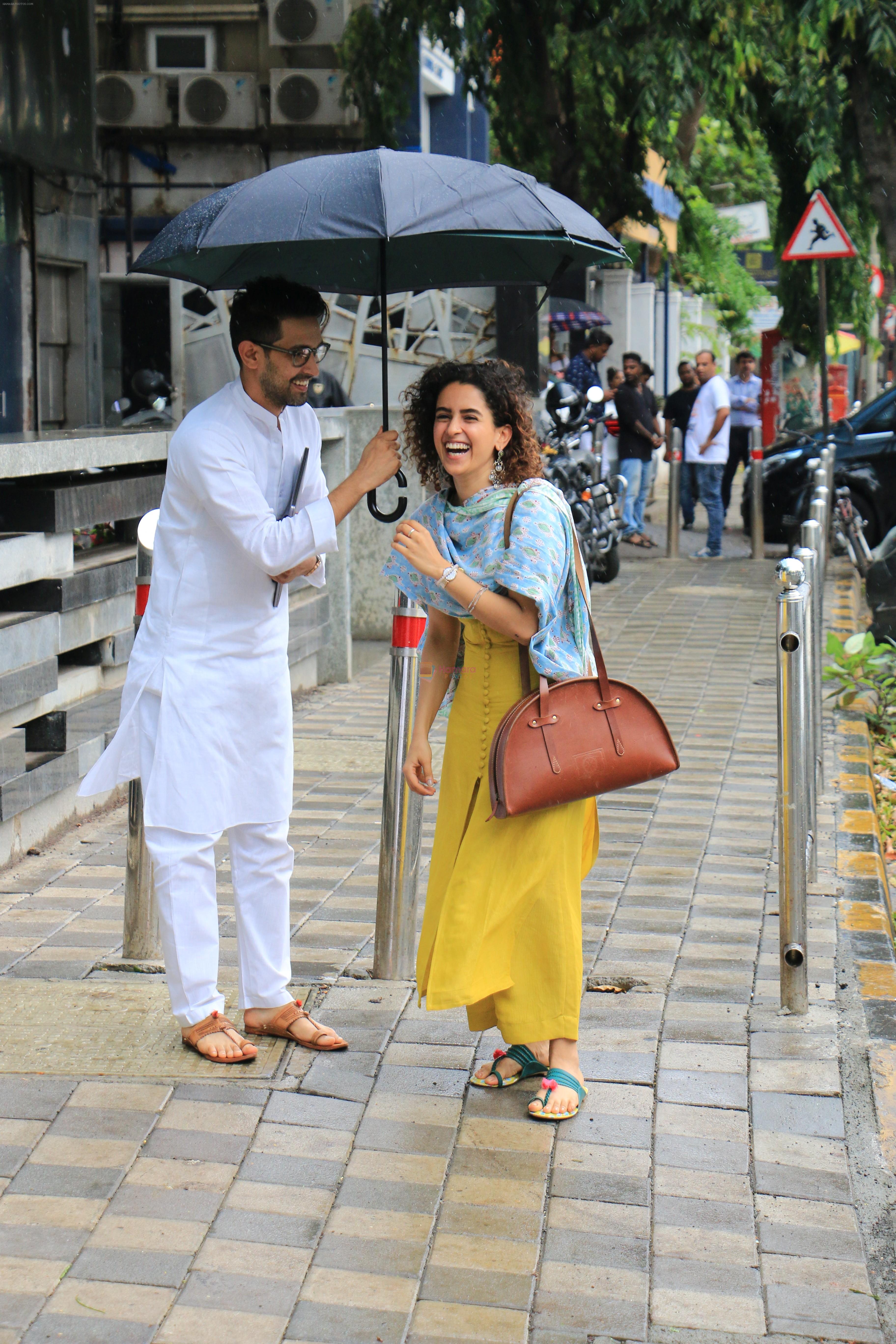 Sanya Malhotra, Vikrant Massey spotted at juhu on 12th June 2019