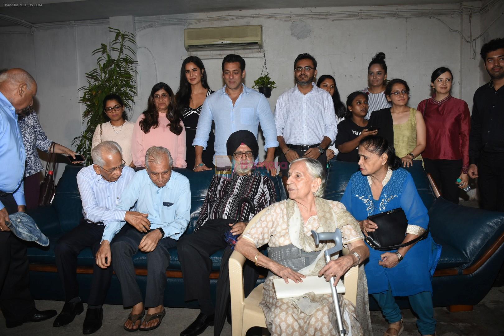 Salman Khan, Katrina Kaif meet the families who had experienced partition at Mehboob Studio in bandra on 13th June 2019