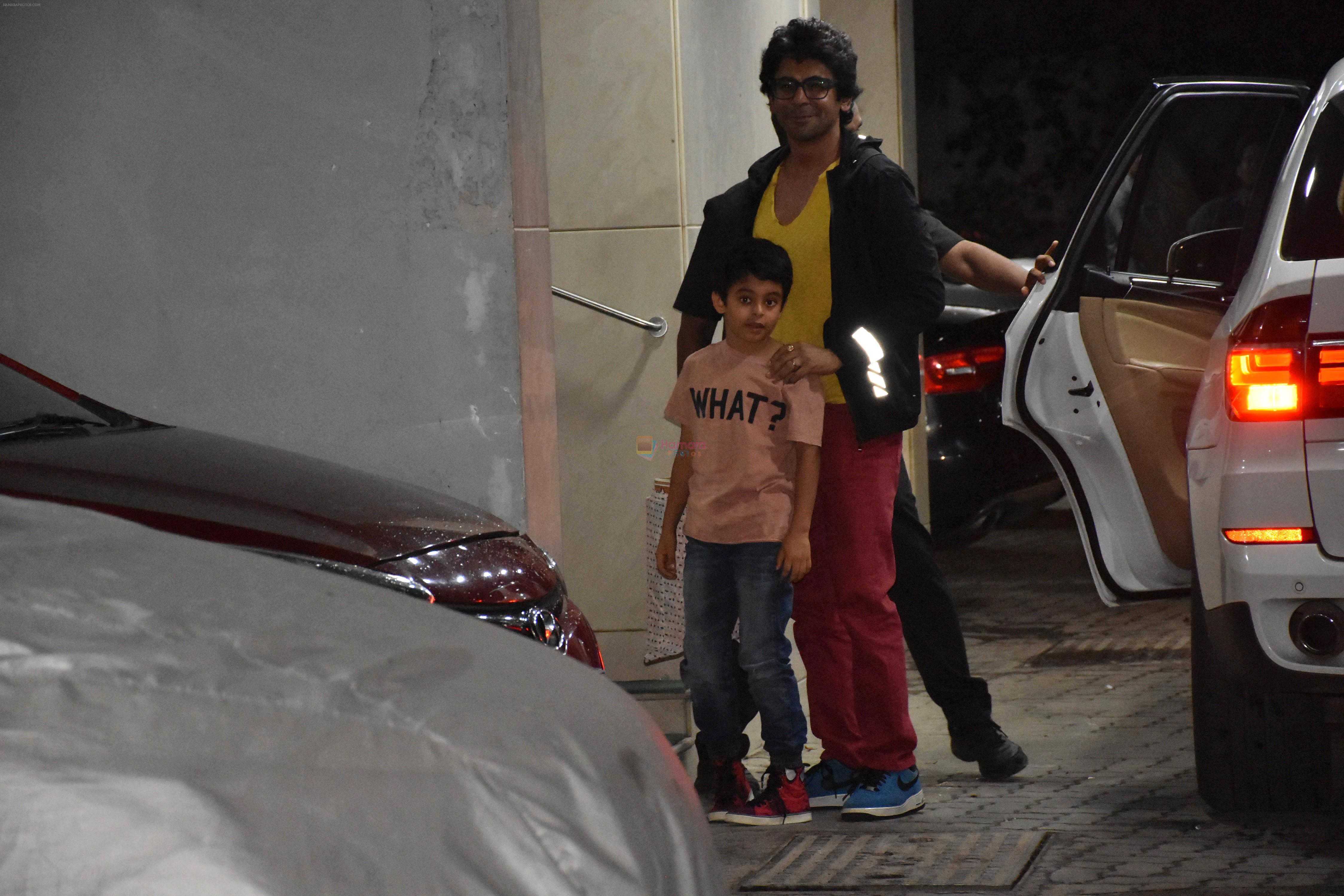 Sunil Grover at Sohail Khan's house in bandra on 16th June 2019