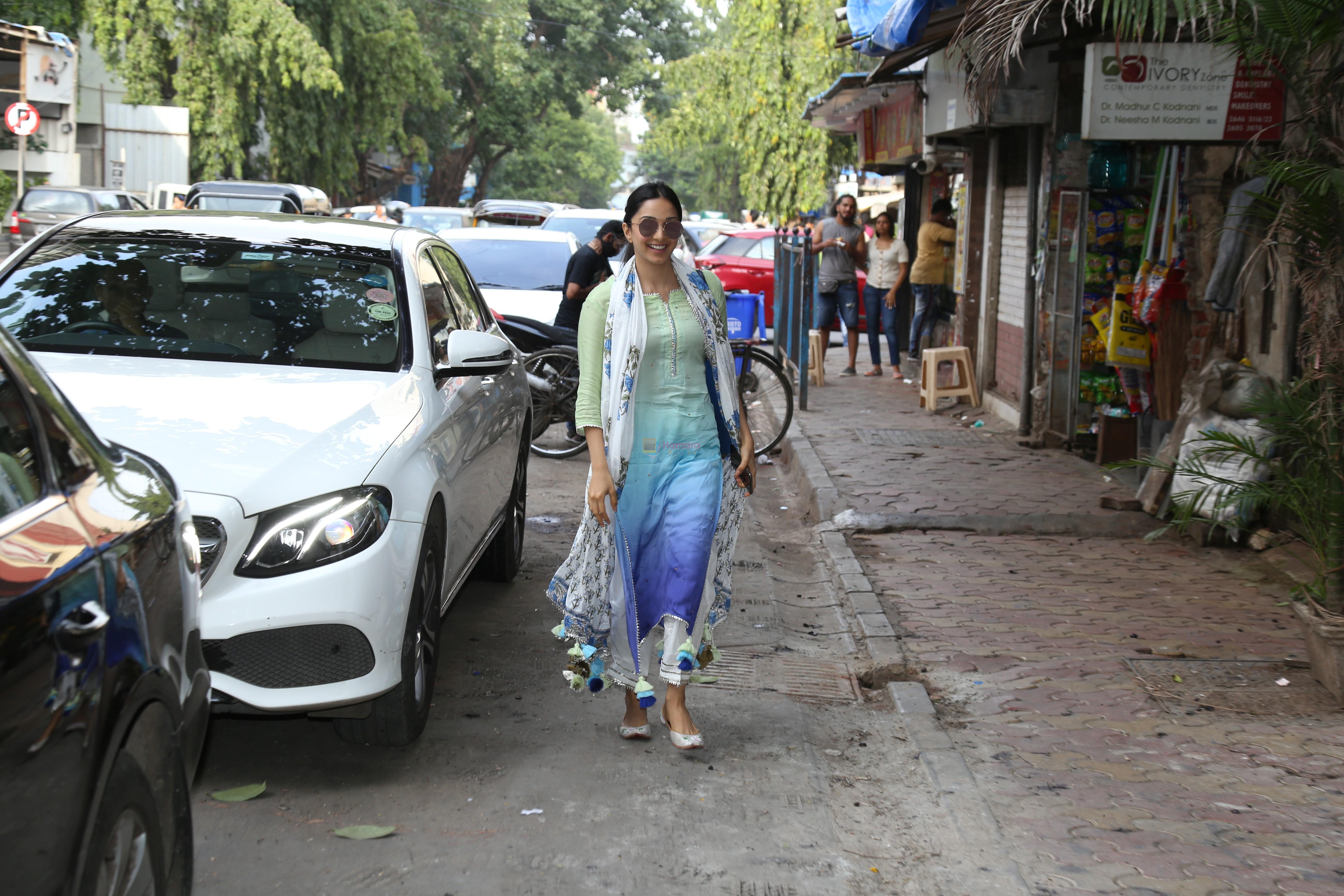 Kiara Advani spotted at bandra on 22nd June 2019