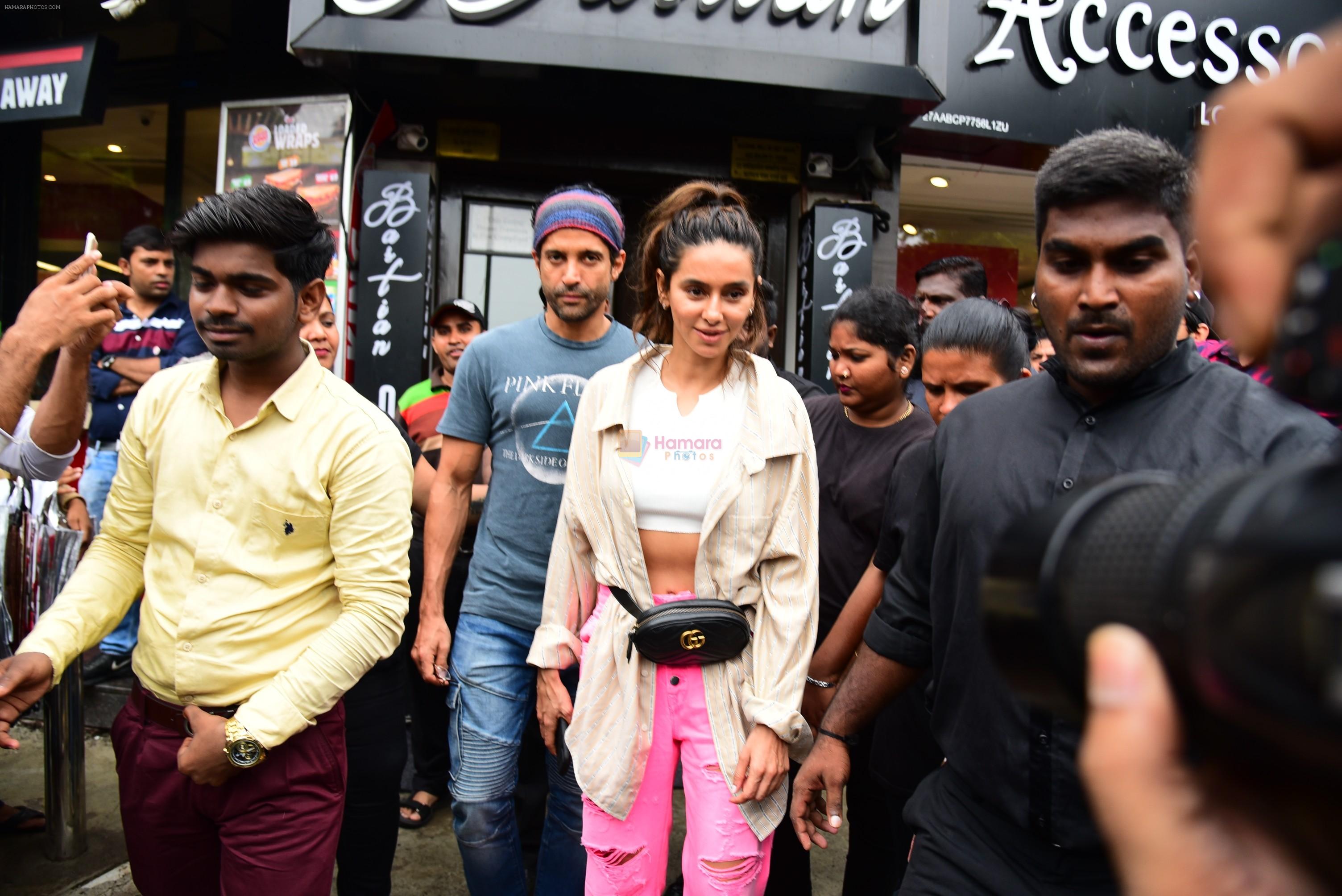 Farhan Akhtar, Shibani Dandekar spotted at Bastian bandra on 30th June 2019