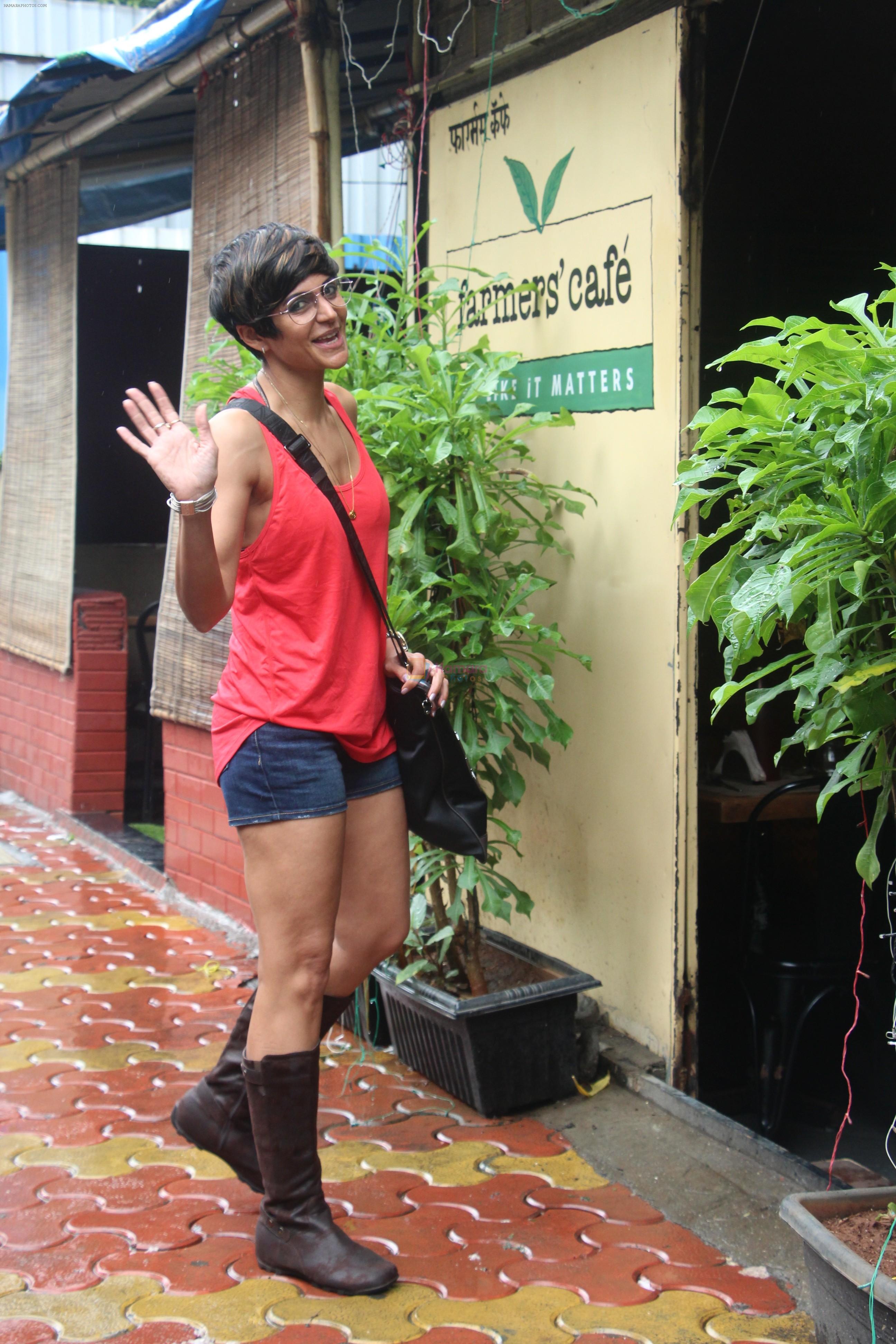 Mandira Bedi spotted at farmer's cafe in bandra on 2nd July 2019