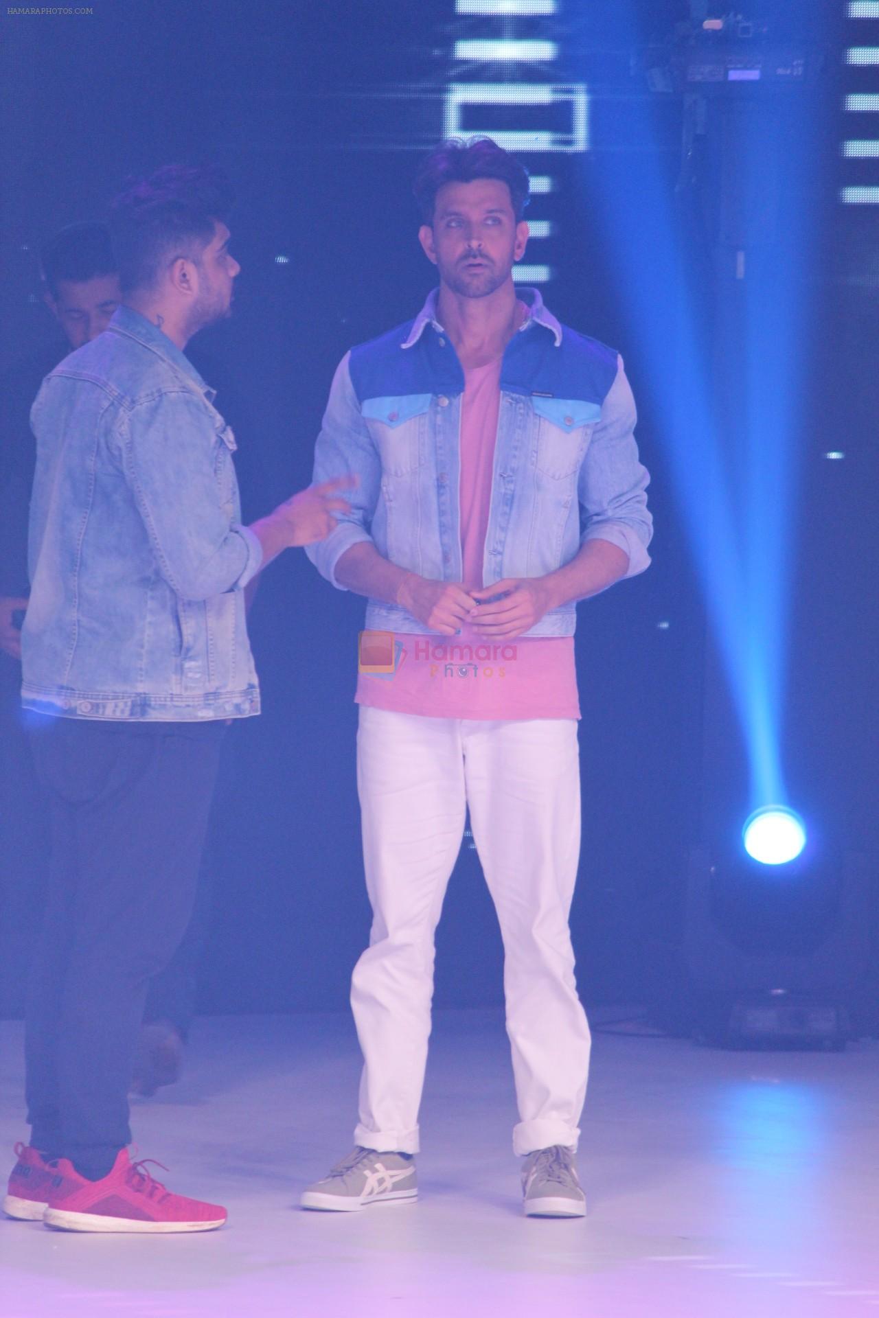 Hrithik Roshan on the sets of colors Dance Deewane in filmcity on 2nd July 2019