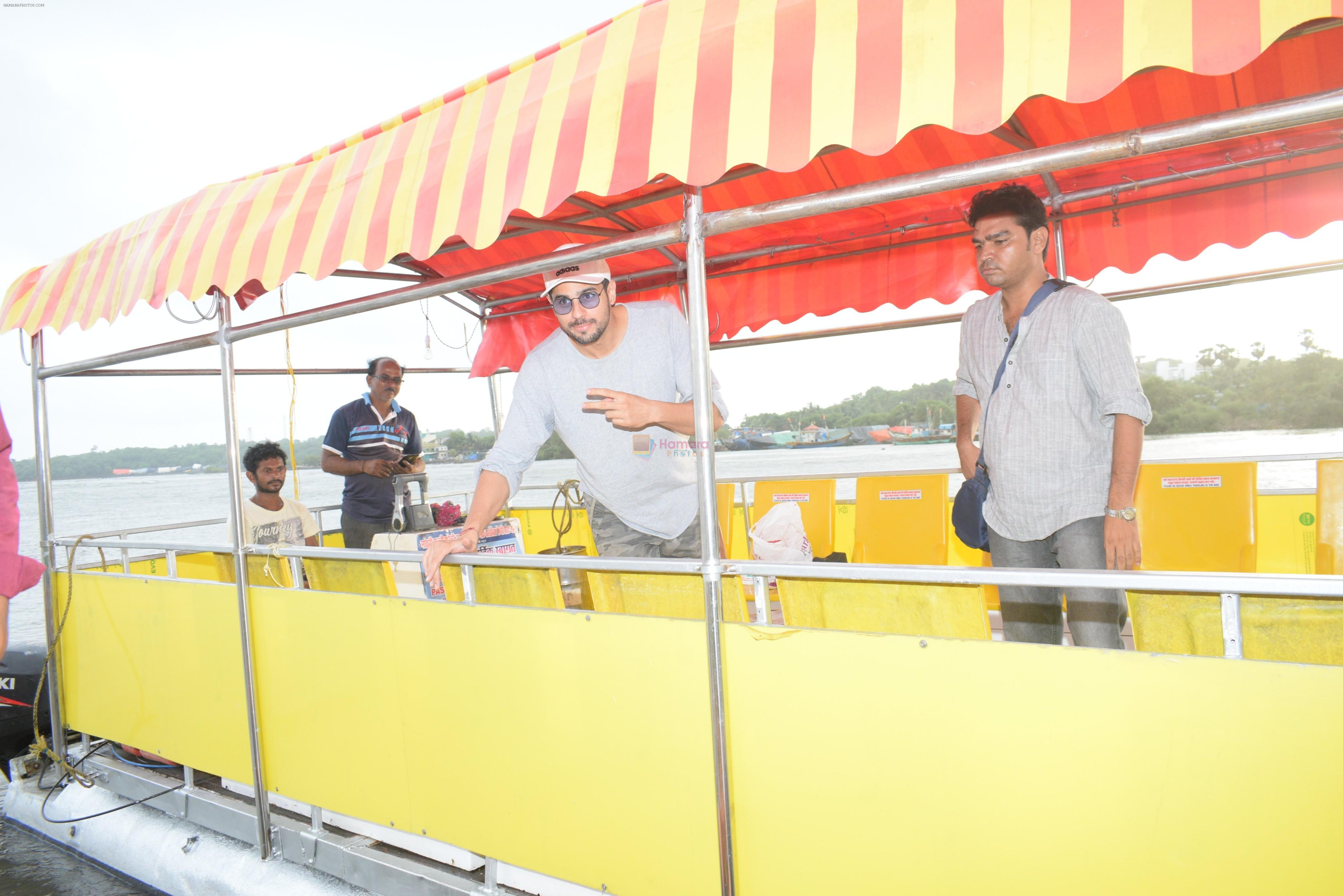 Sidharth Malhotra spotted at versova jetty on 9th July 2019