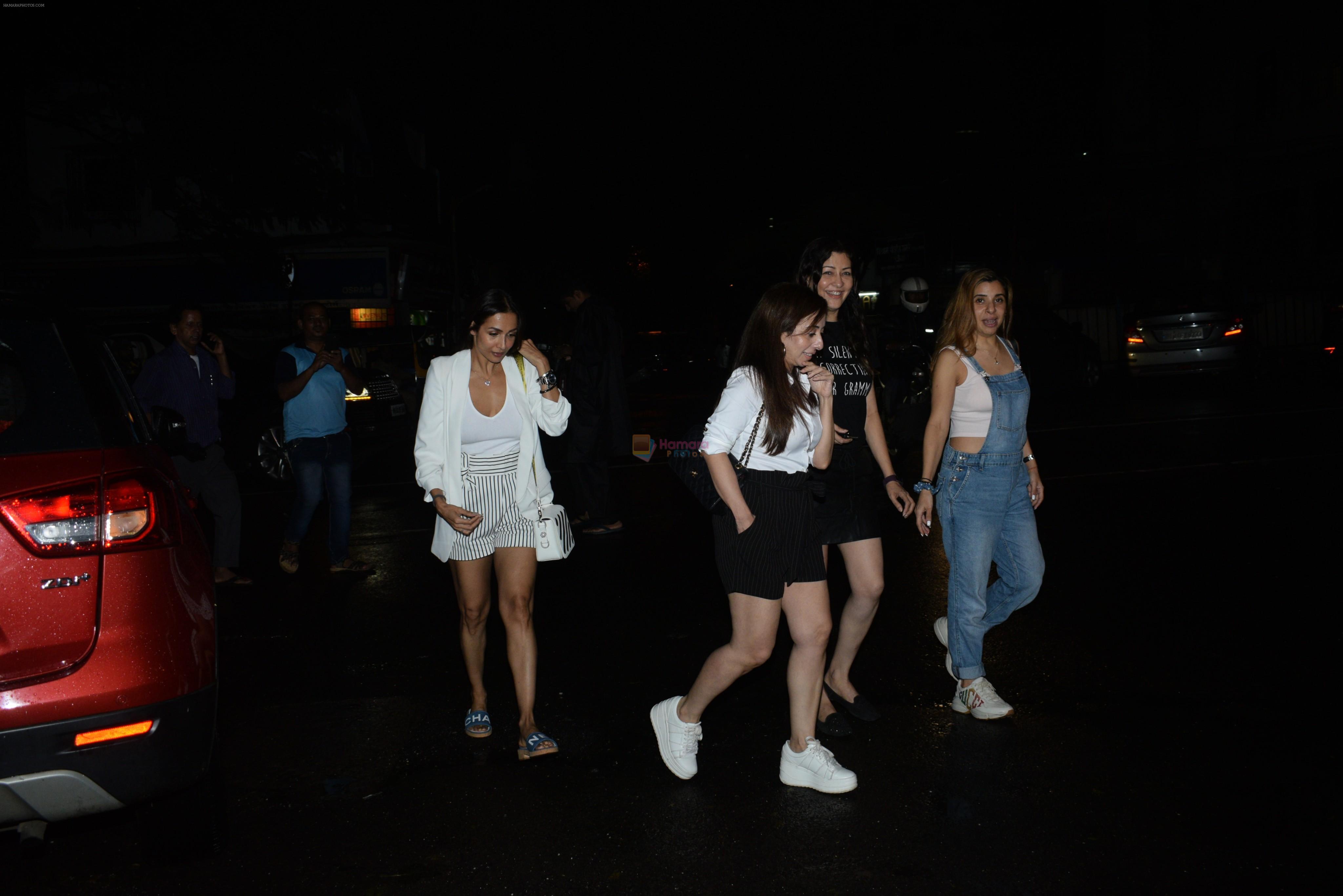 Malaika Arora spotted at sequel in bandra on 3rd Aug 2019