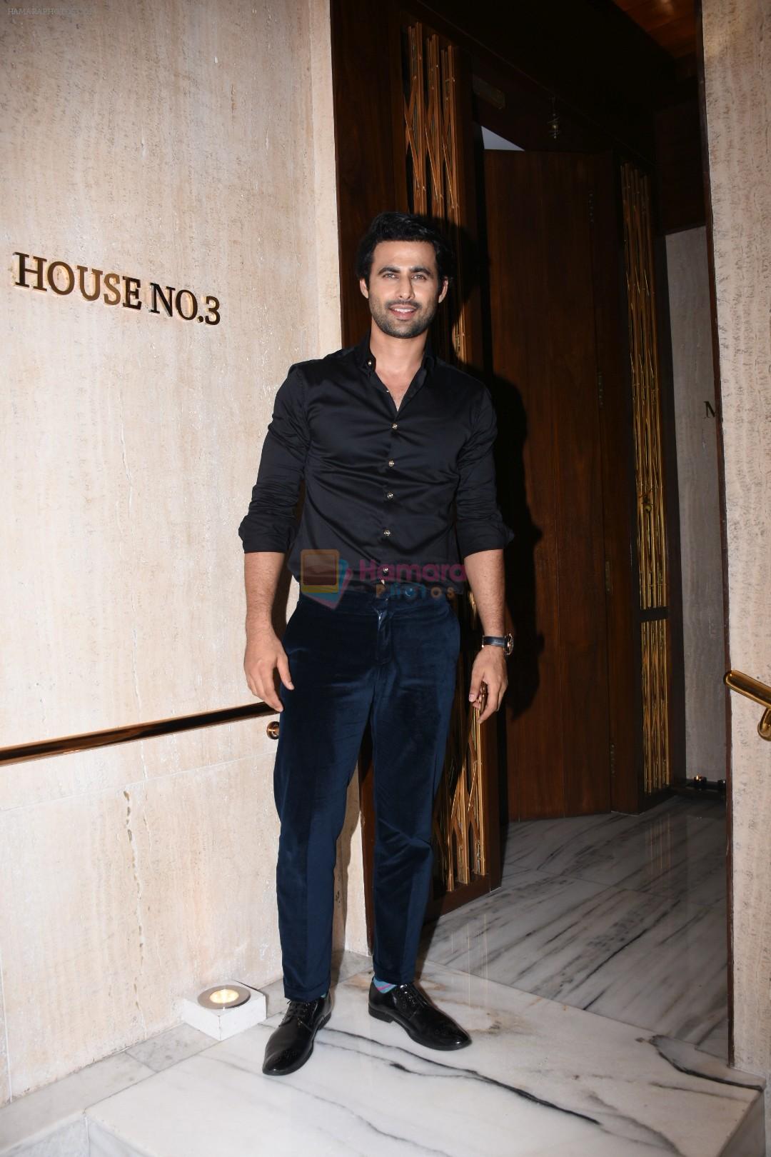 Freddy Daruwala at Manish Malhotra's party at his home in bandra on 20th Aug 2019