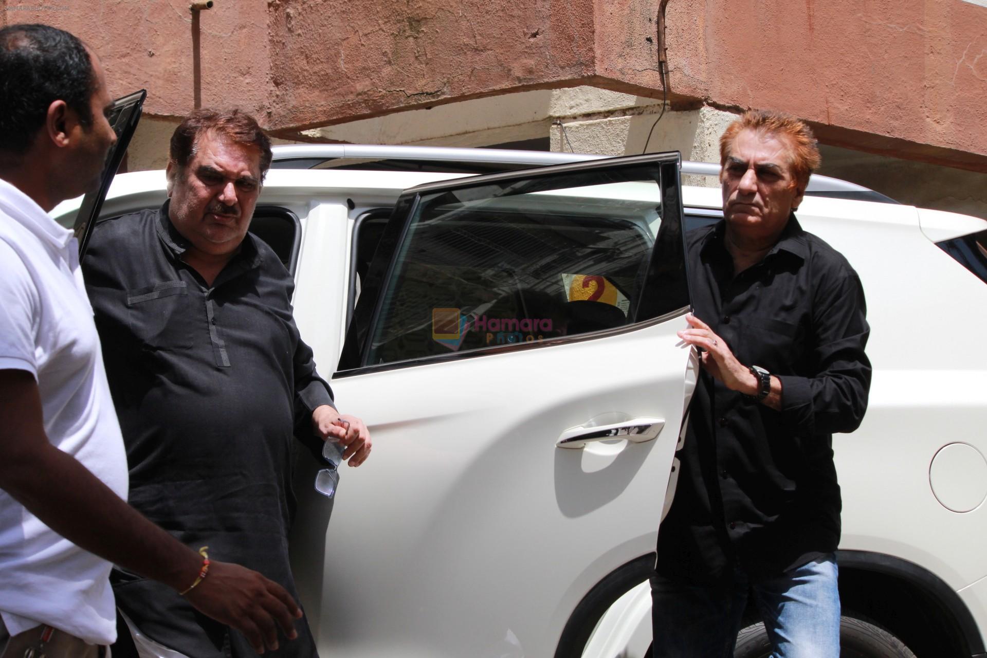 Raza Murad at the funeral of Mohammed Zahur Khayyam on 20th Aug 2019