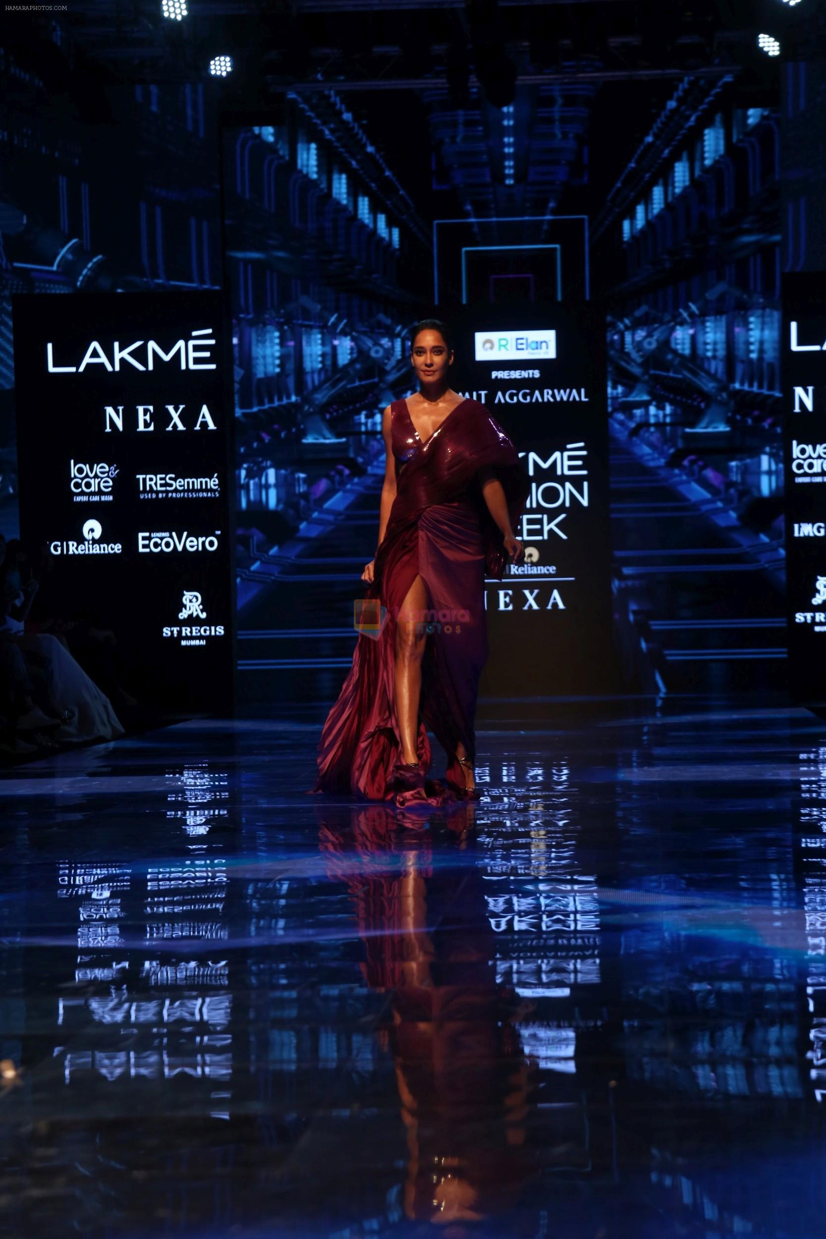 Lisa Haydon walk the ramp at Lakme Fashion week 2019 for designer Amit Aggarwal on 21st Aug 2019