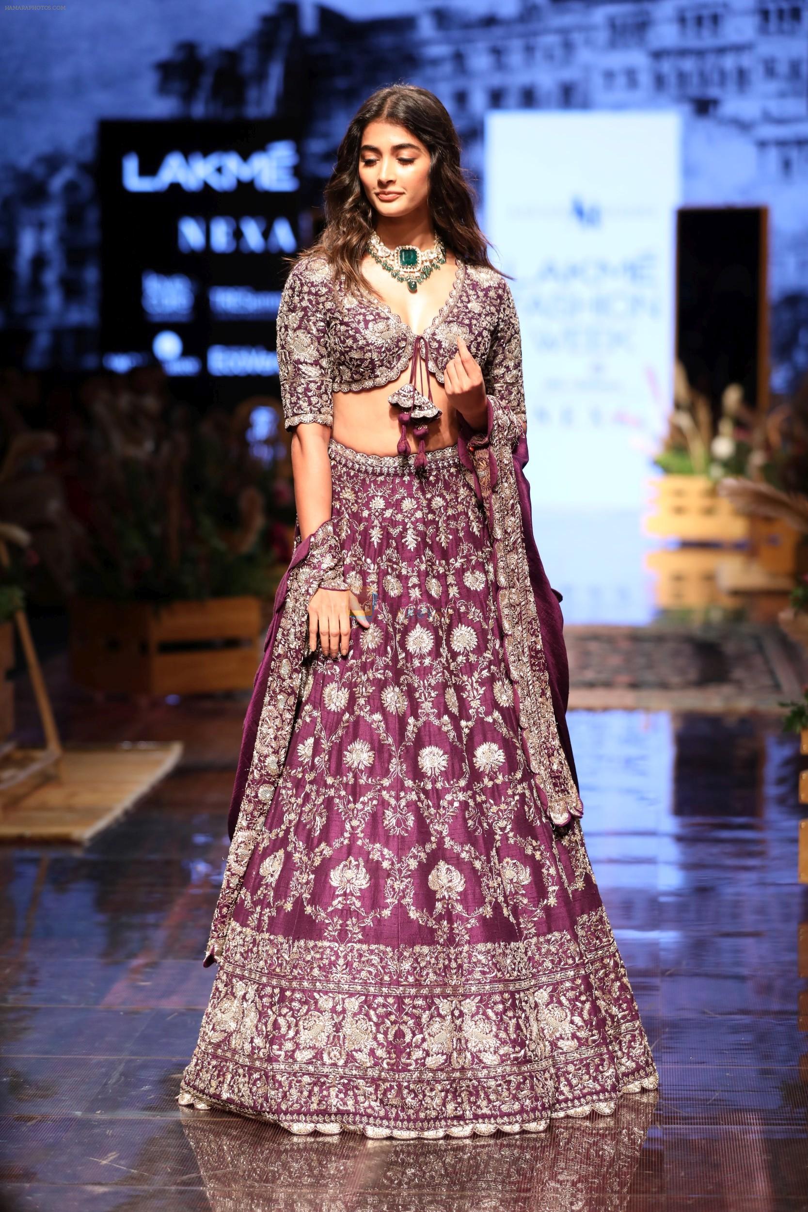 Pooja Hegde For Jayanti Reddy At Lakme Fashion Show Day 3 on 23rd Aug 2019
