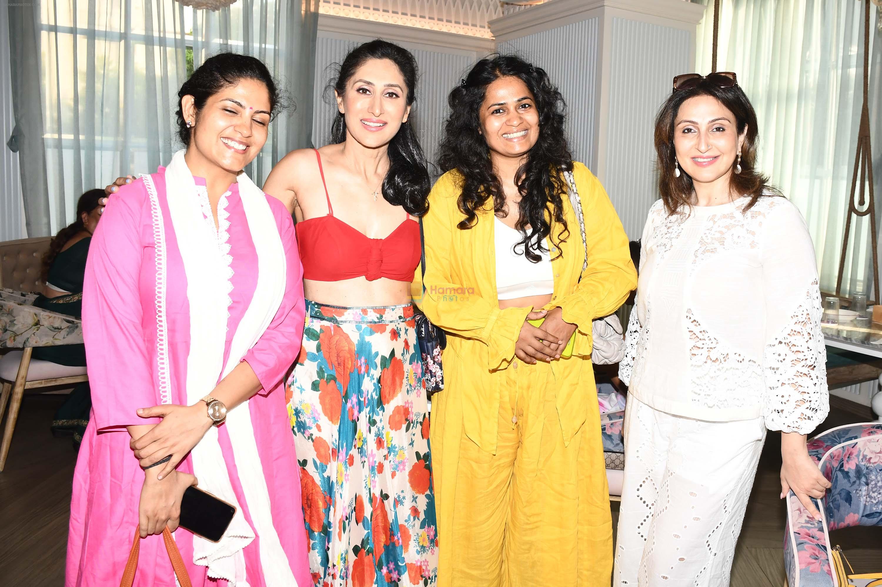 Juhi Babbar, Teejay Sidhu celebrate Mother�s Day 2023 in style this year on 10th May 2023