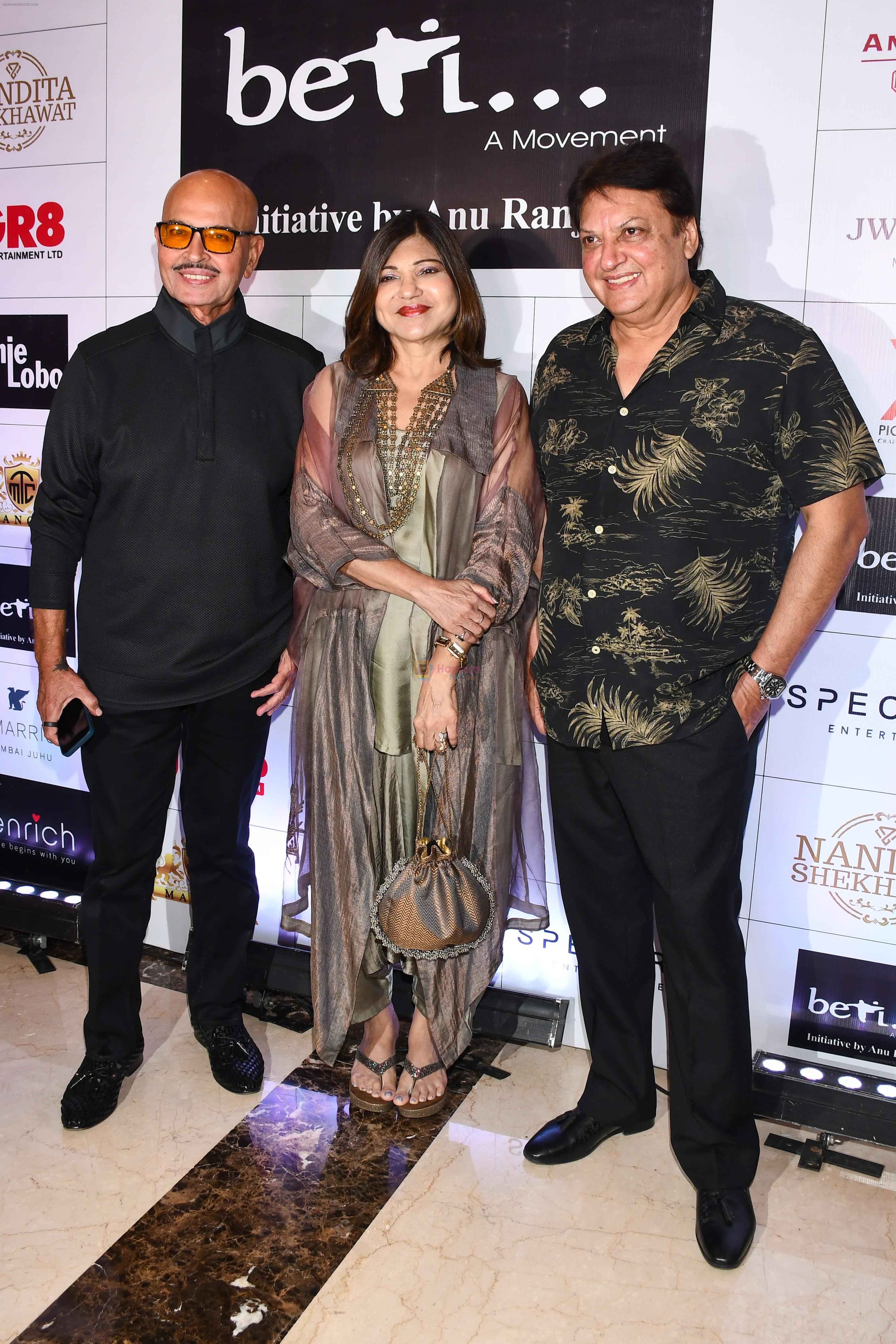 Rakesh Roshan with Alka Yagnik and Shashi Ranjan during 17th Edition of BETI A Fashion Fundraiser Show on 14 May 2023