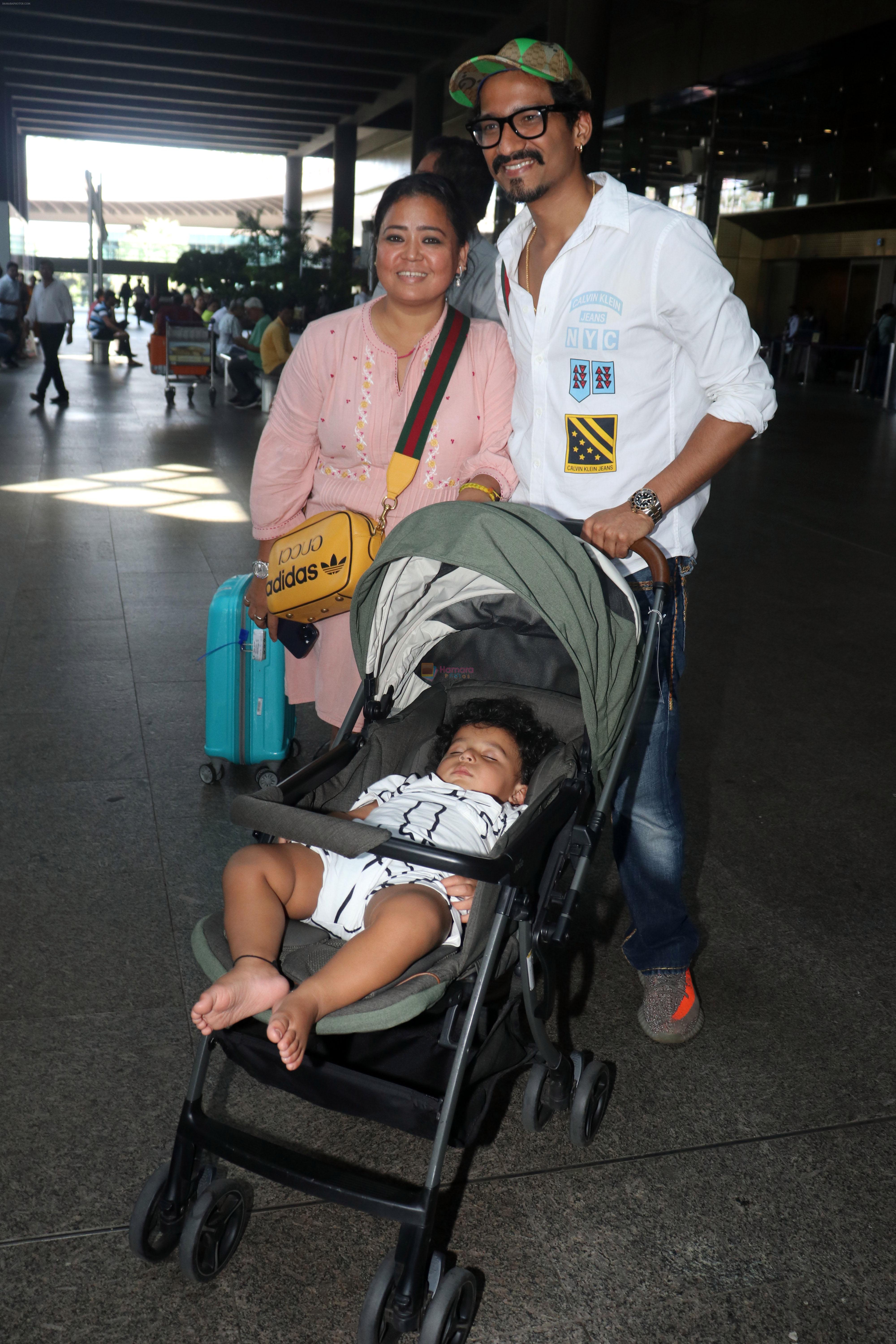 Bharti Singh and Haarsh Limbachiyaa at Airport on 22nd May 2023